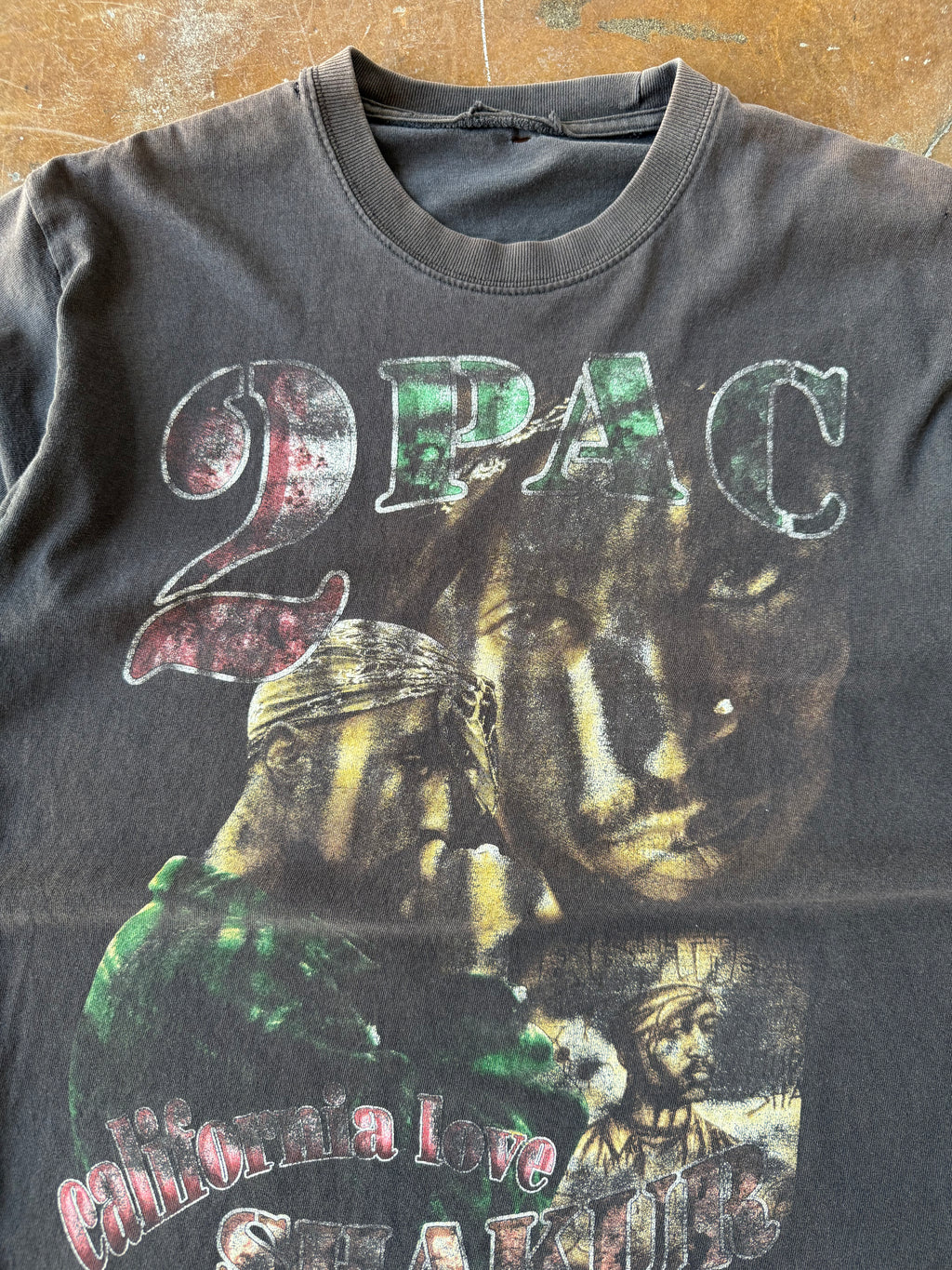 90s faded Tupac Shakur "california love" rap shirt (LARGE)