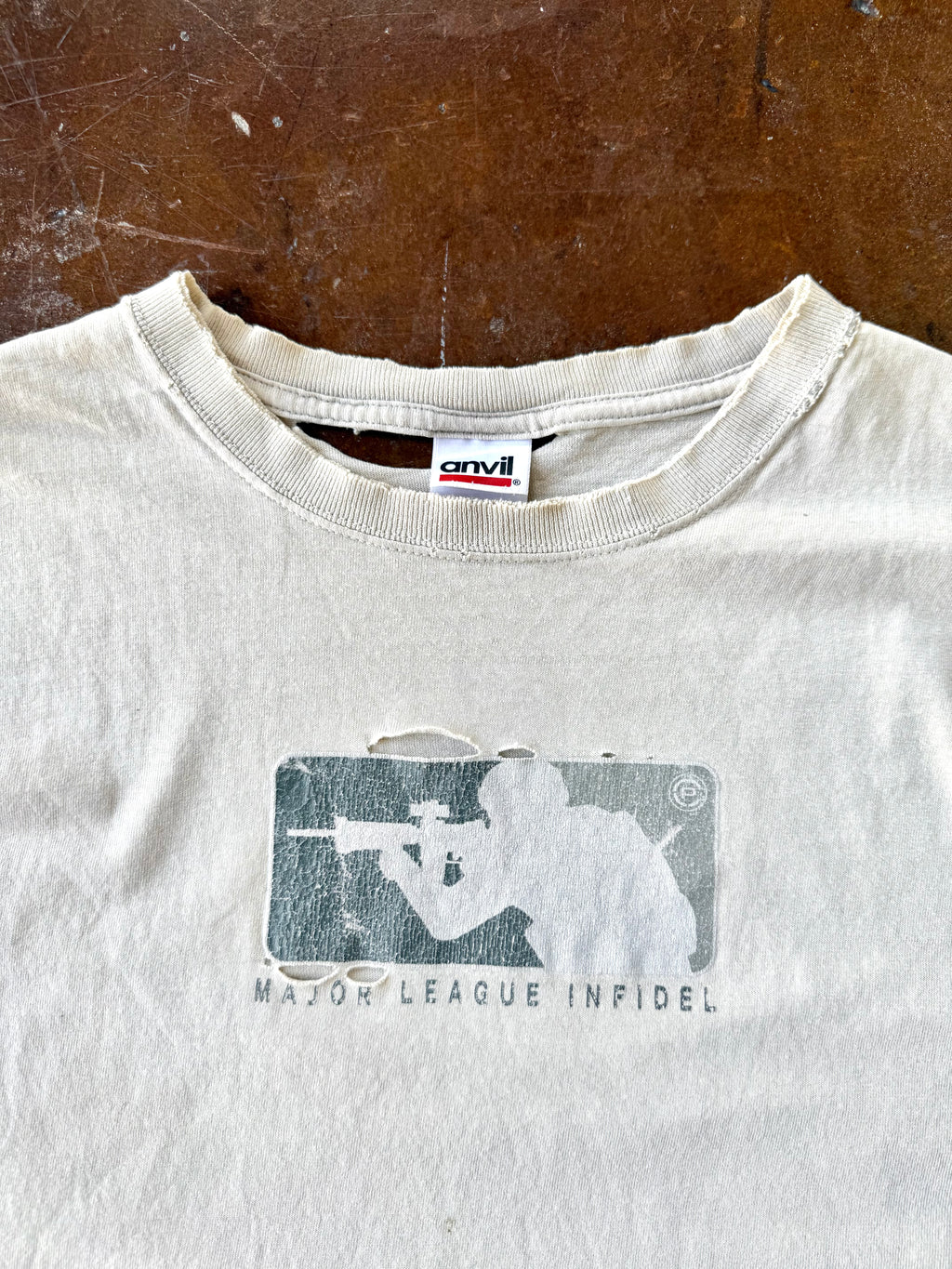 2000s distressed Major League Infidel shirt (LARGE)