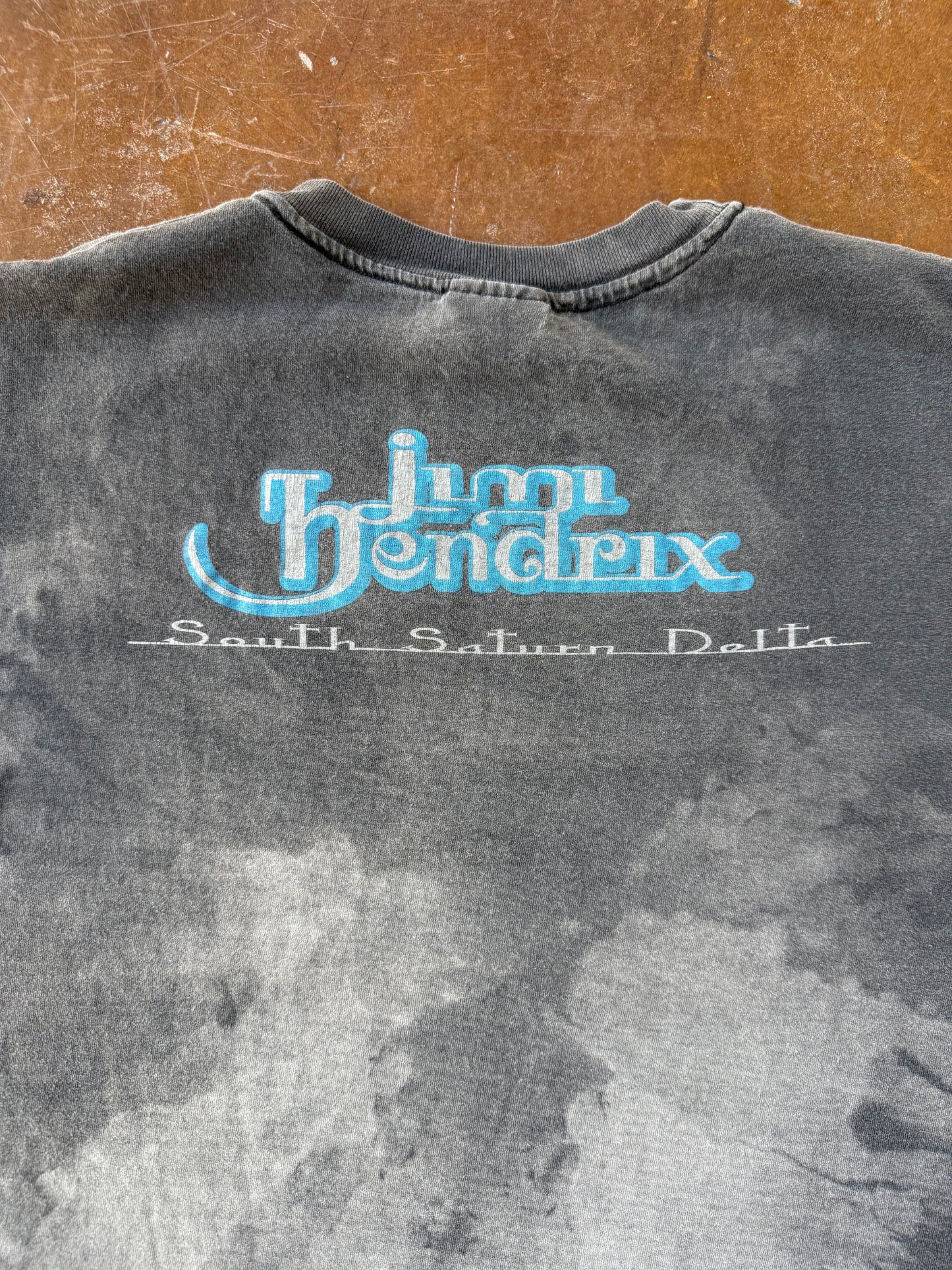 90s faded Jimi Hendrix "south saturn delta" shirt (LARGE)