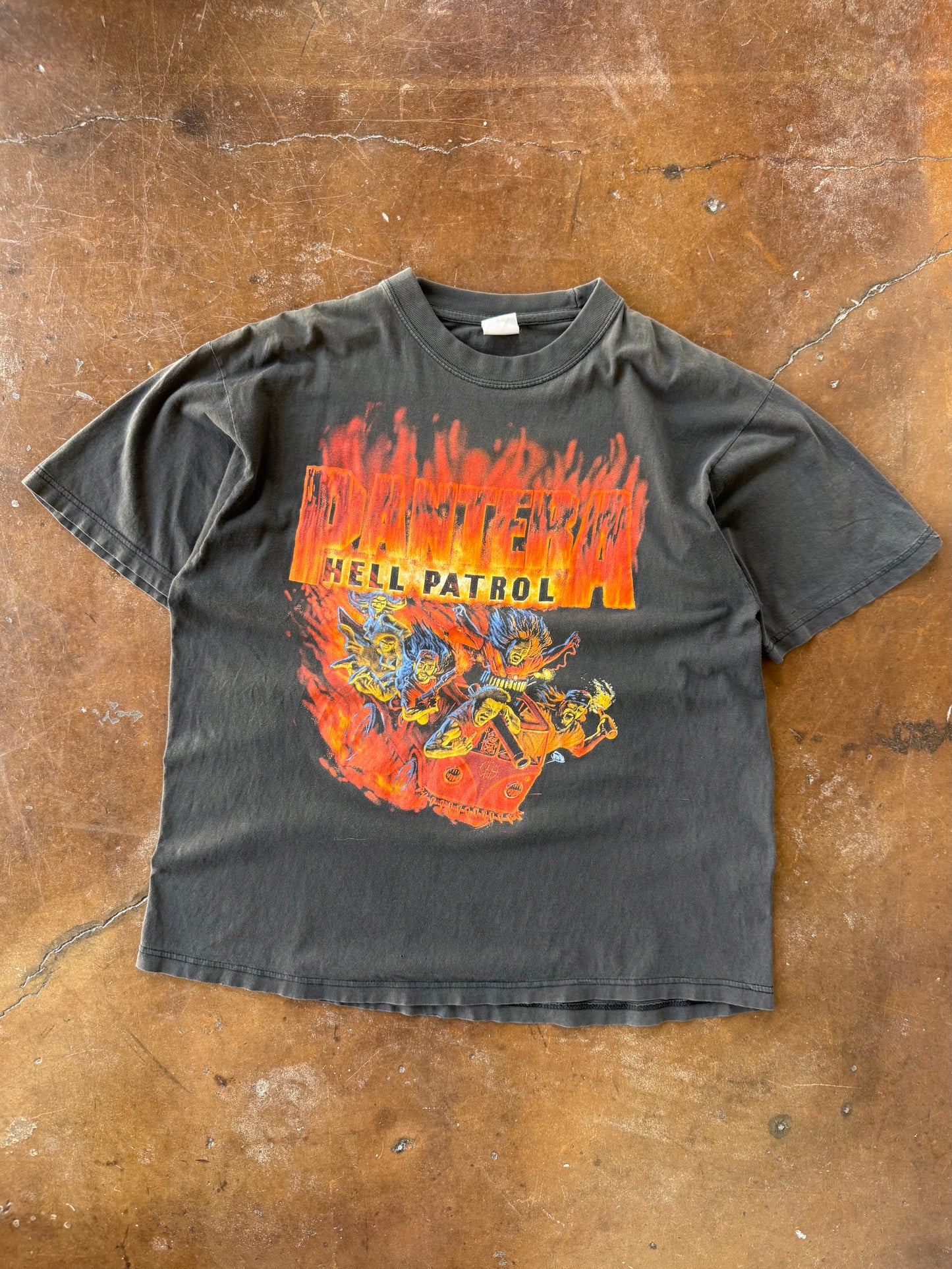 90s Pantera "hell patrol" euro band shirt (XL)