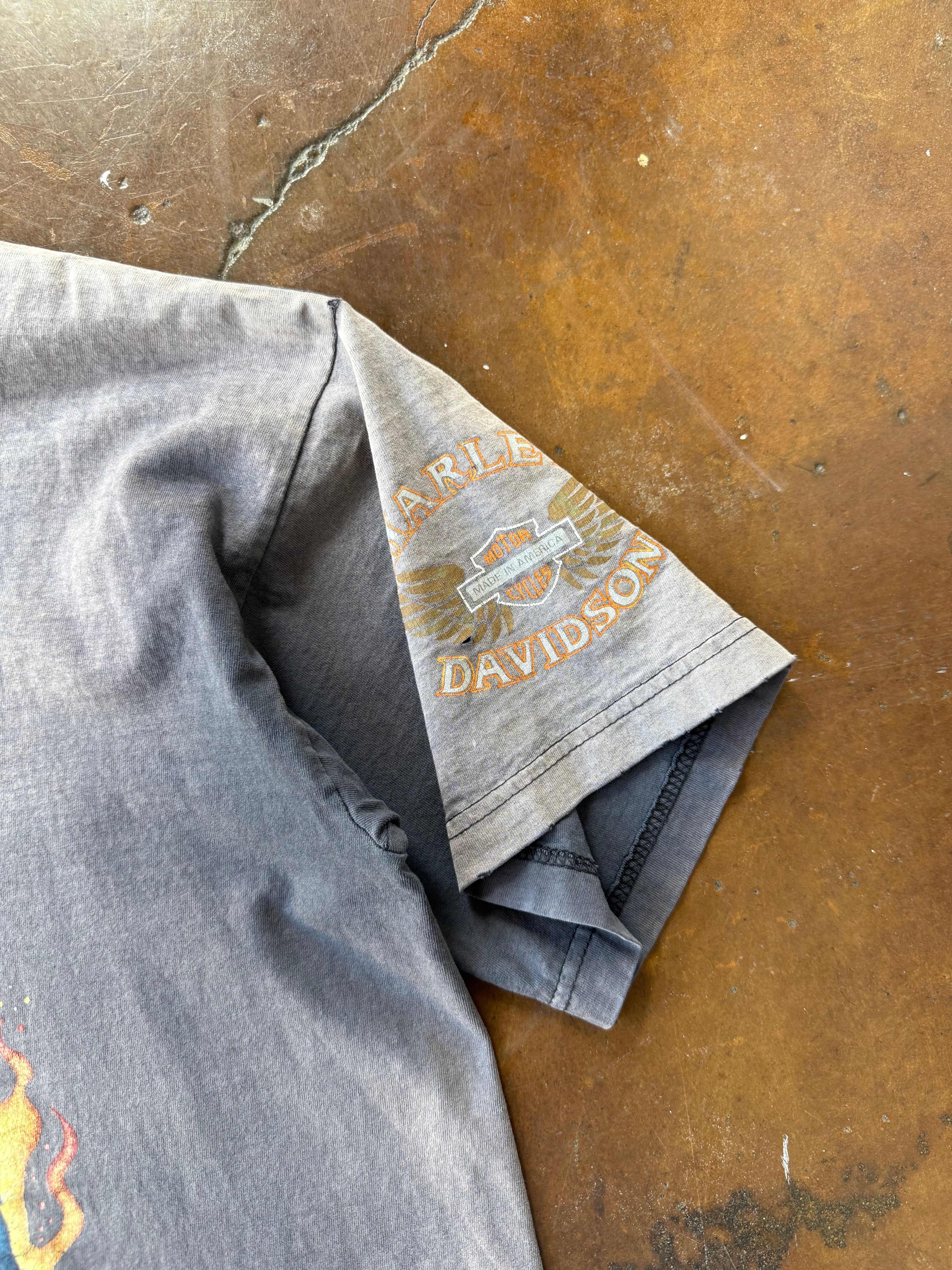 90s faded & distressed Harley Davidson "flame bike" biker shirt (XL)