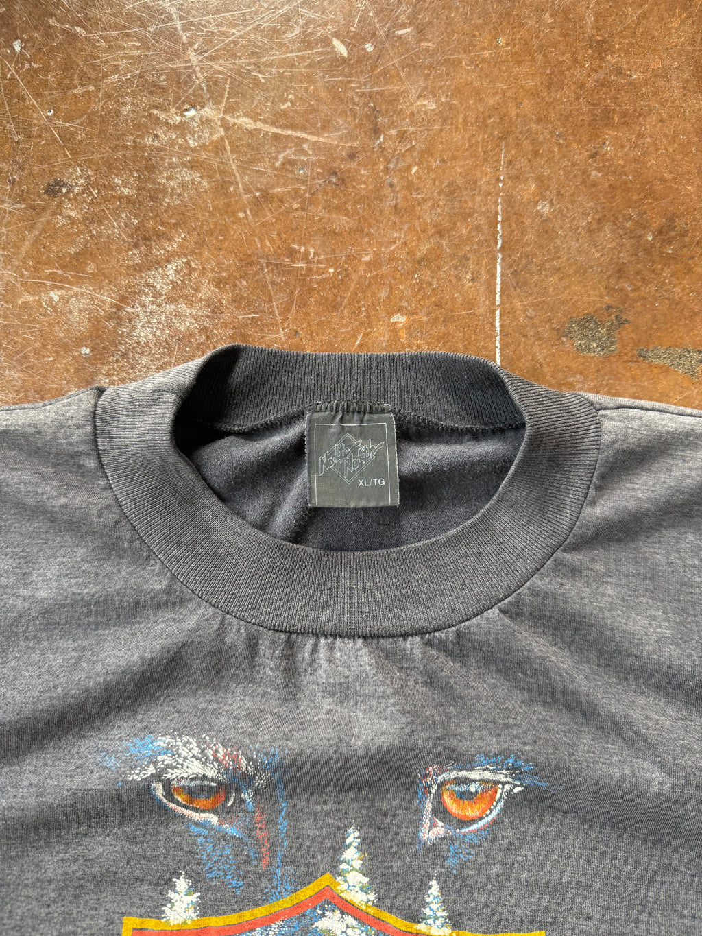 90s Harley Davidson "lone wolf" canada biker shirt (XL)