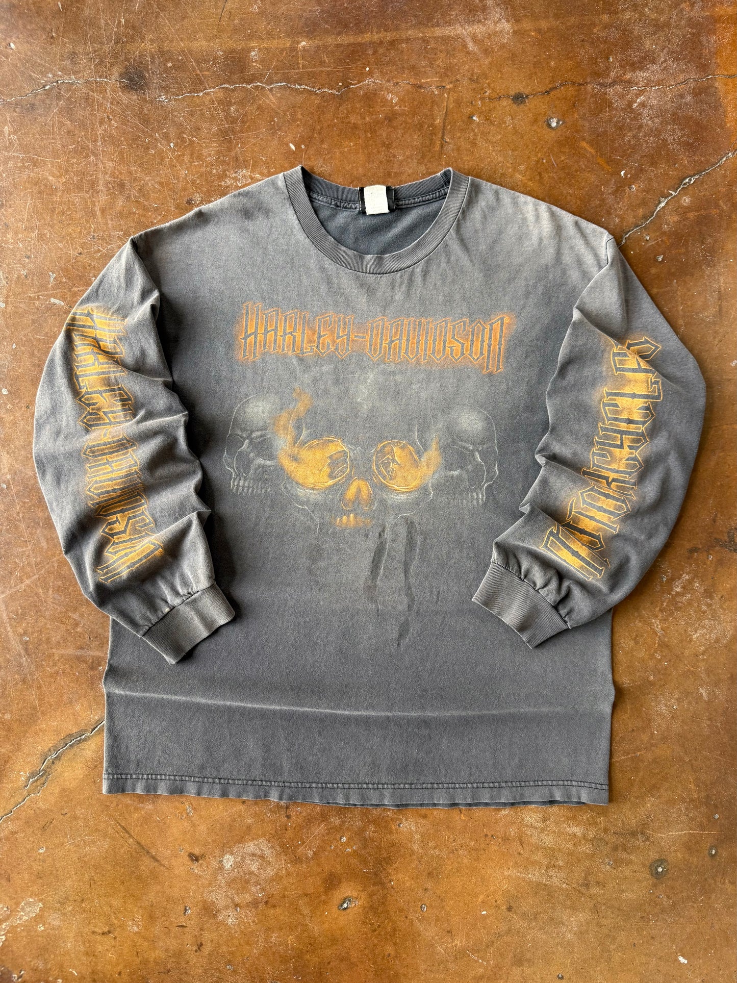 2000s faded Harley Davidson "flame skull" longsleeve shirt (XL)