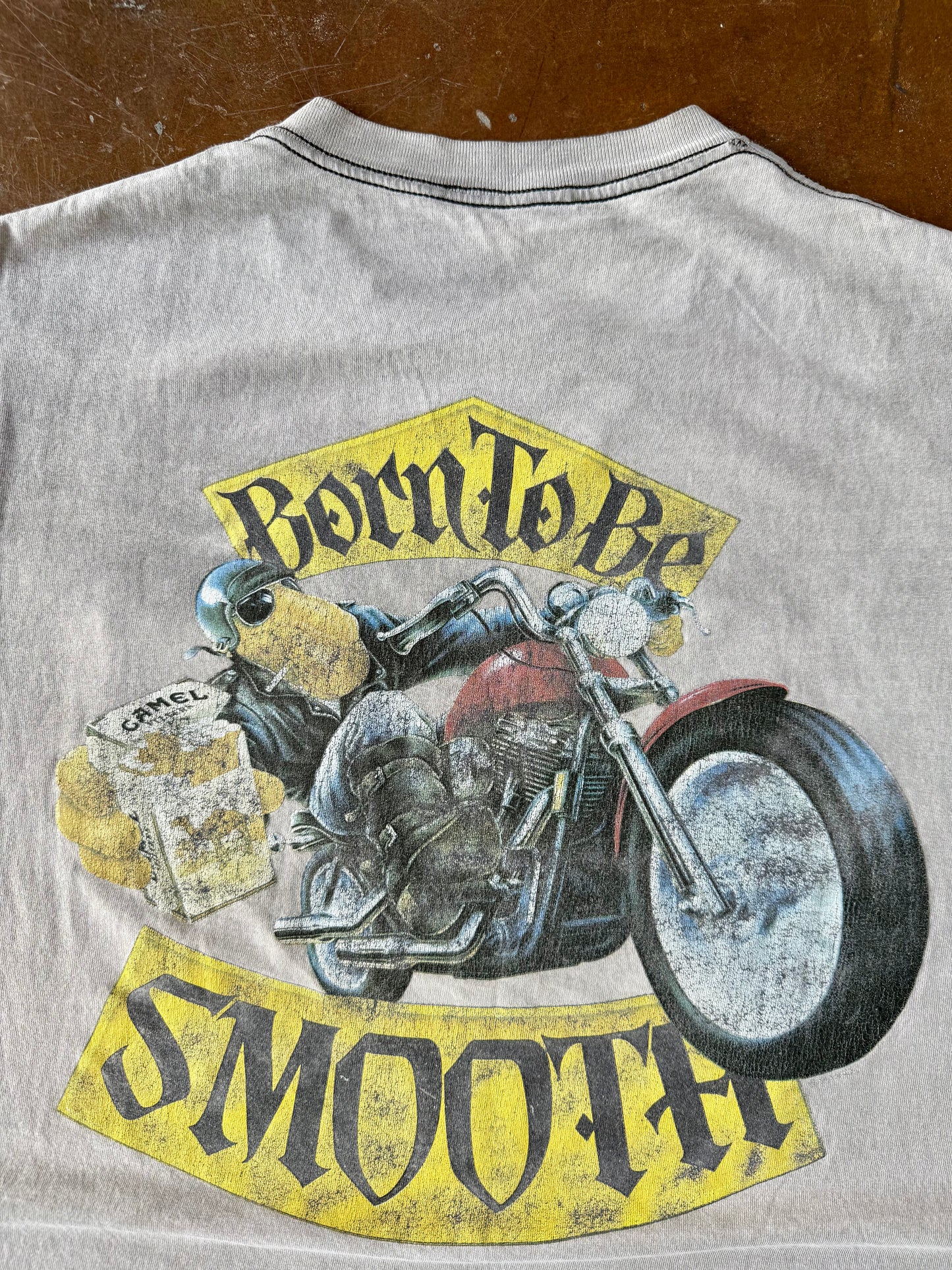 90s deep faded Camel biker "born to be smooth" pocket cut-off shirt (XL)