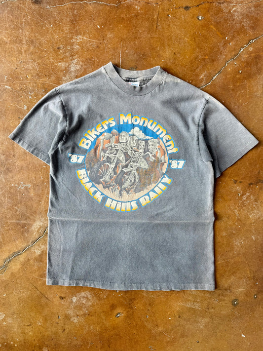 1987 faded Harley Davidson Sturgis "bikers mountain" shirt (LARGE)