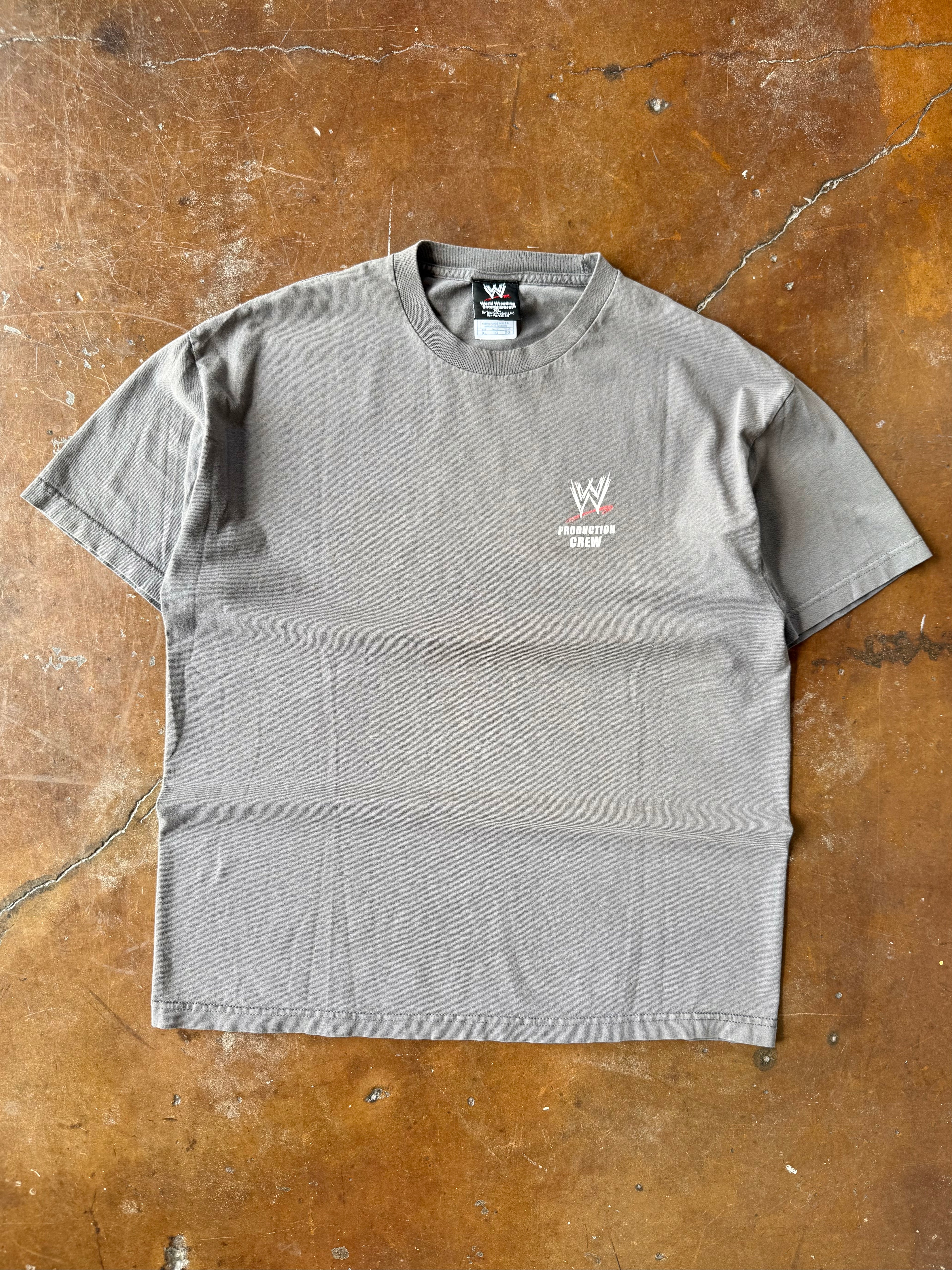 2004 lightly faded WWE production team "road that never ends" shirt (XL)