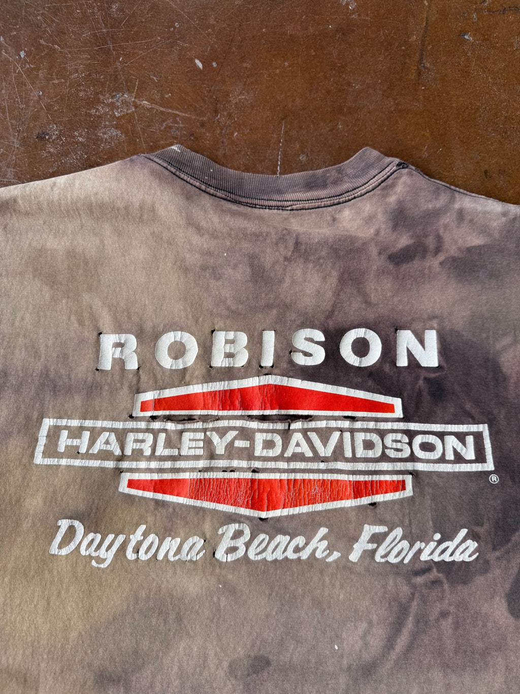 90s heavily faded & distressed Harley Davidson "spellout logo" shirt (XL)