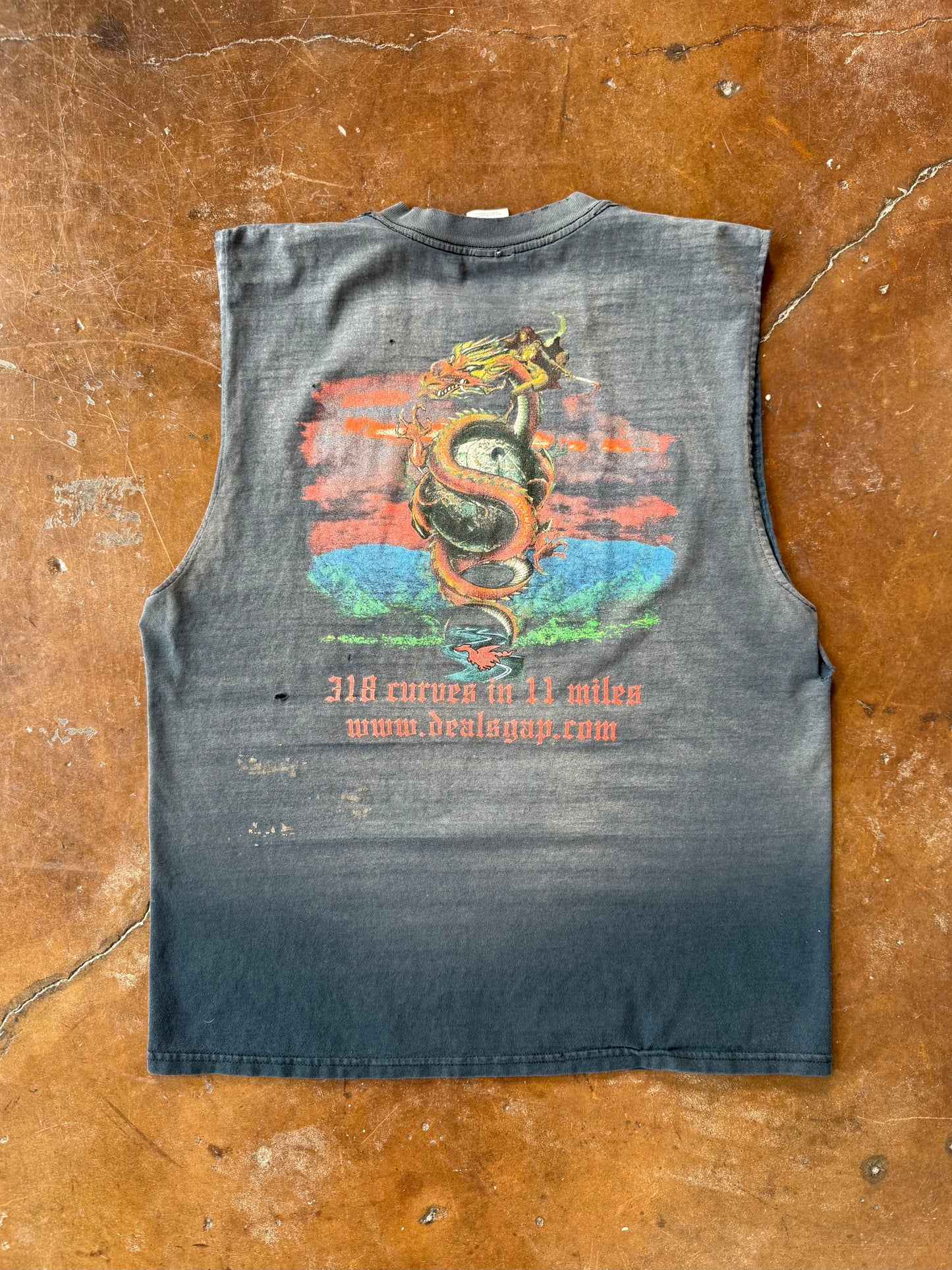 2000s faded Biker Motorcycle Resort "dragon" tank top shirt (LARGE)