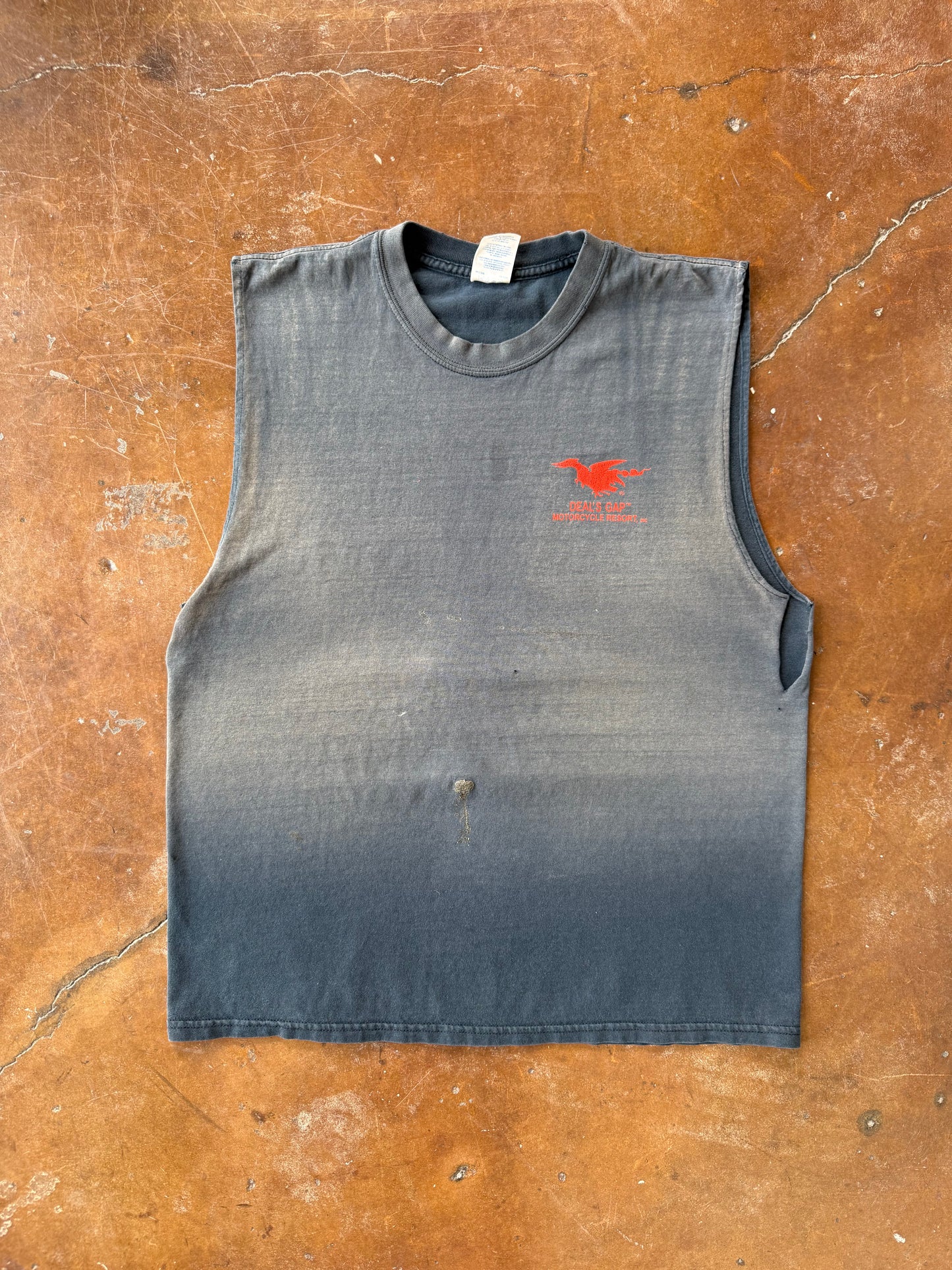 2000s faded Biker Motorcycle Resort "dragon" tank top shirt (LARGE)