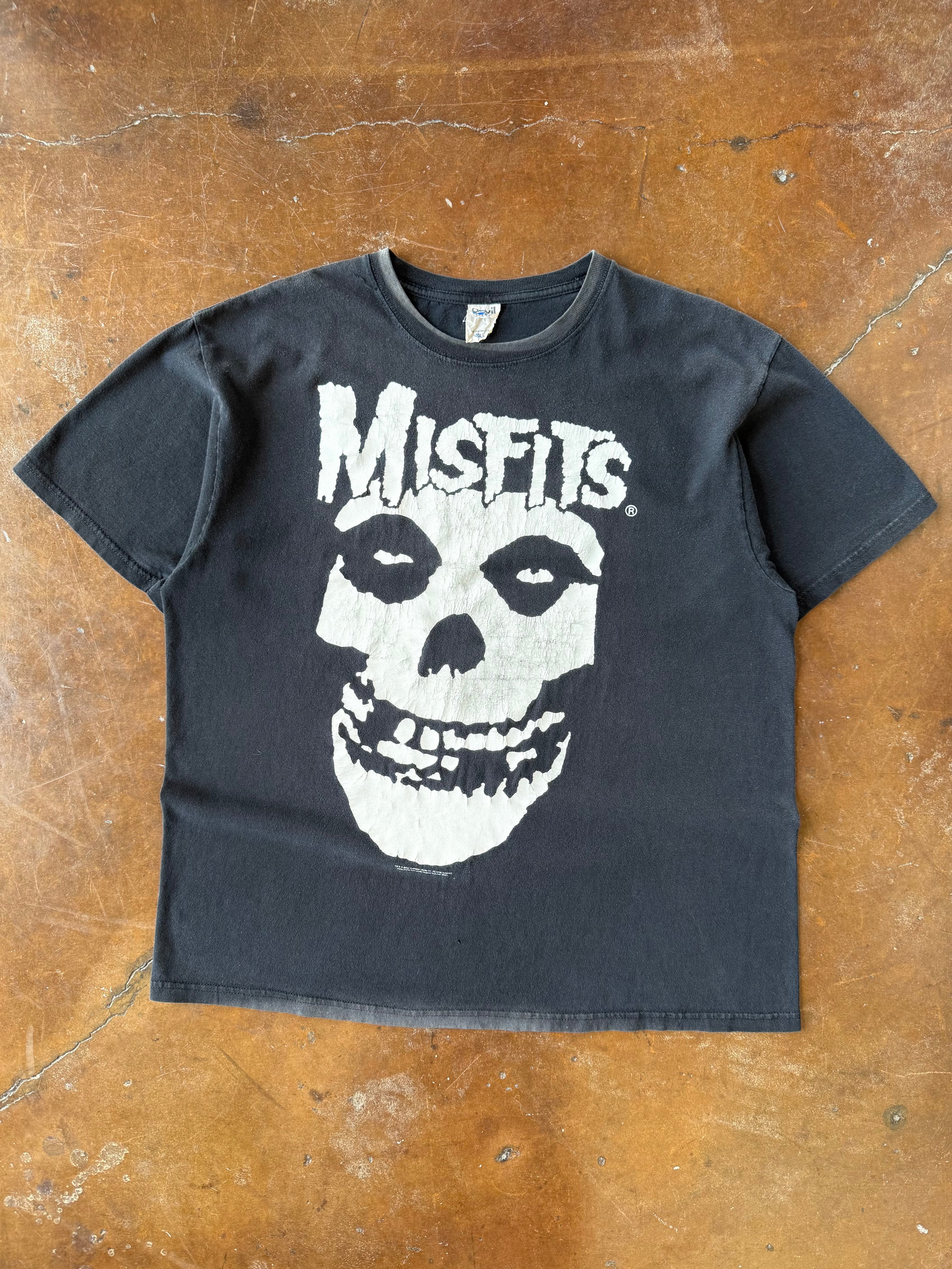 2002 Misfits "ghost fiend" band shirt (XL)