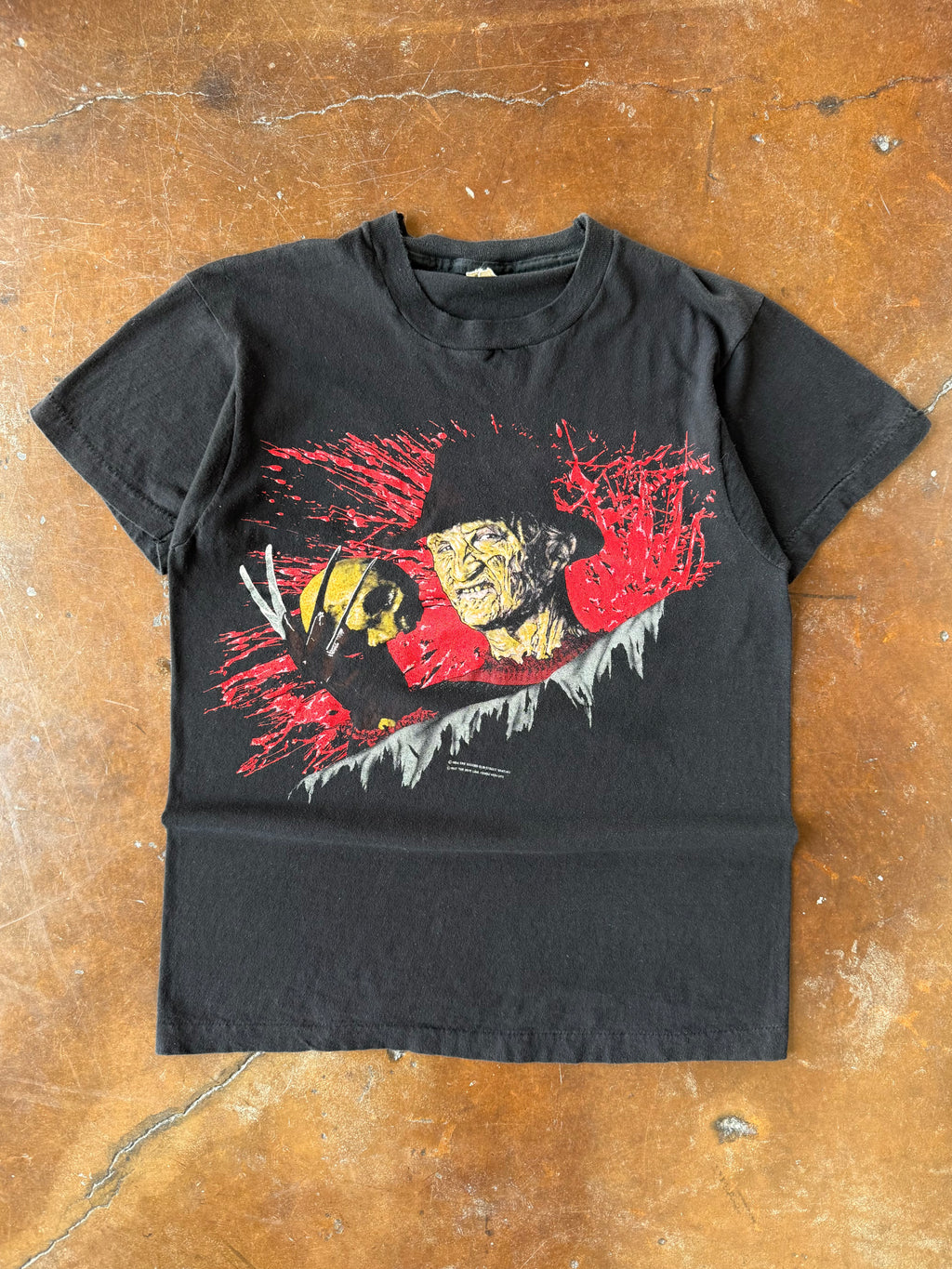 1987 Freddy Krueger "nightmare on elm street 3" movie shirt (LARGE)