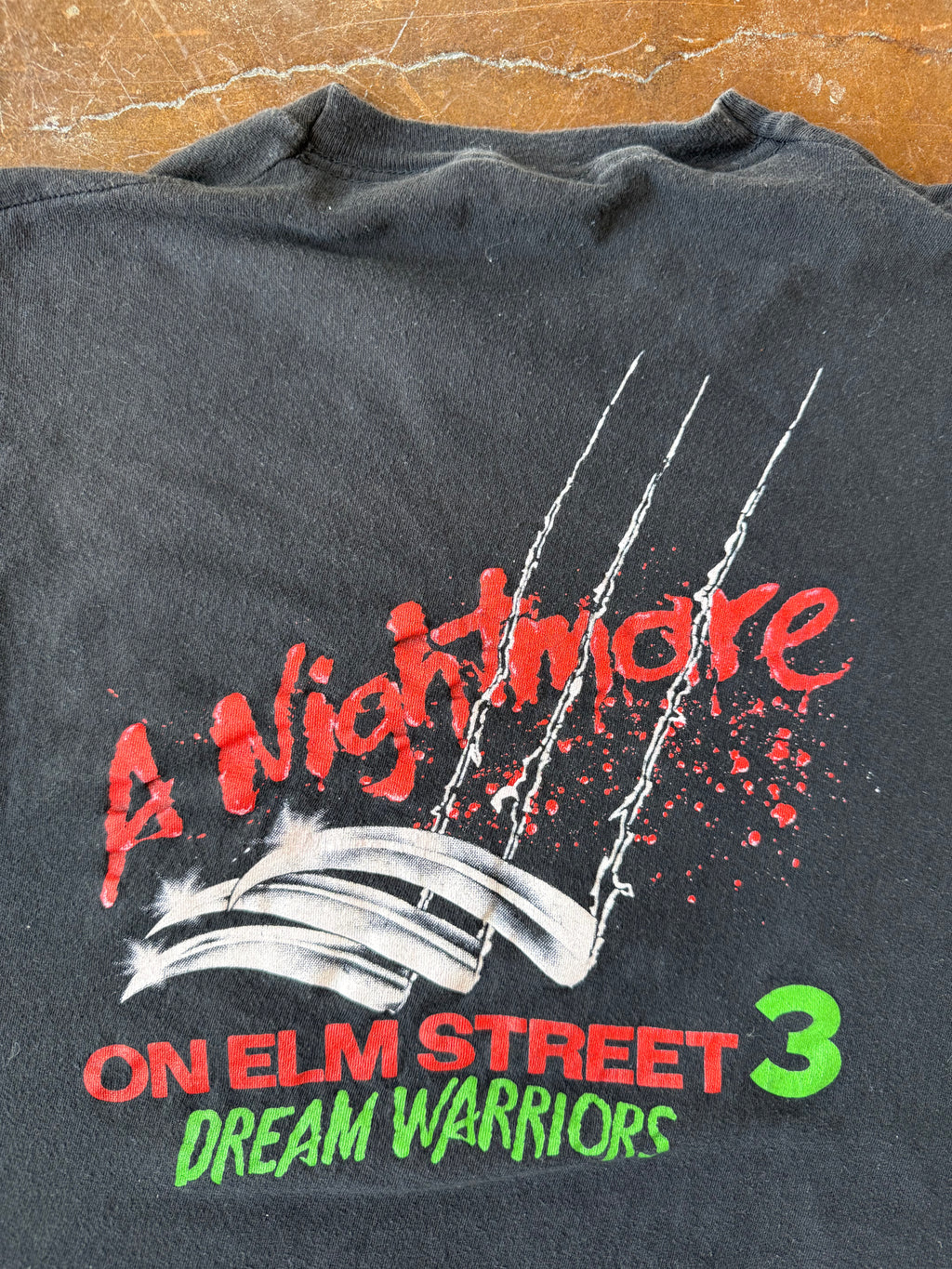 1987 Freddy Krueger "nightmare on elm street 3" movie shirt (LARGE)