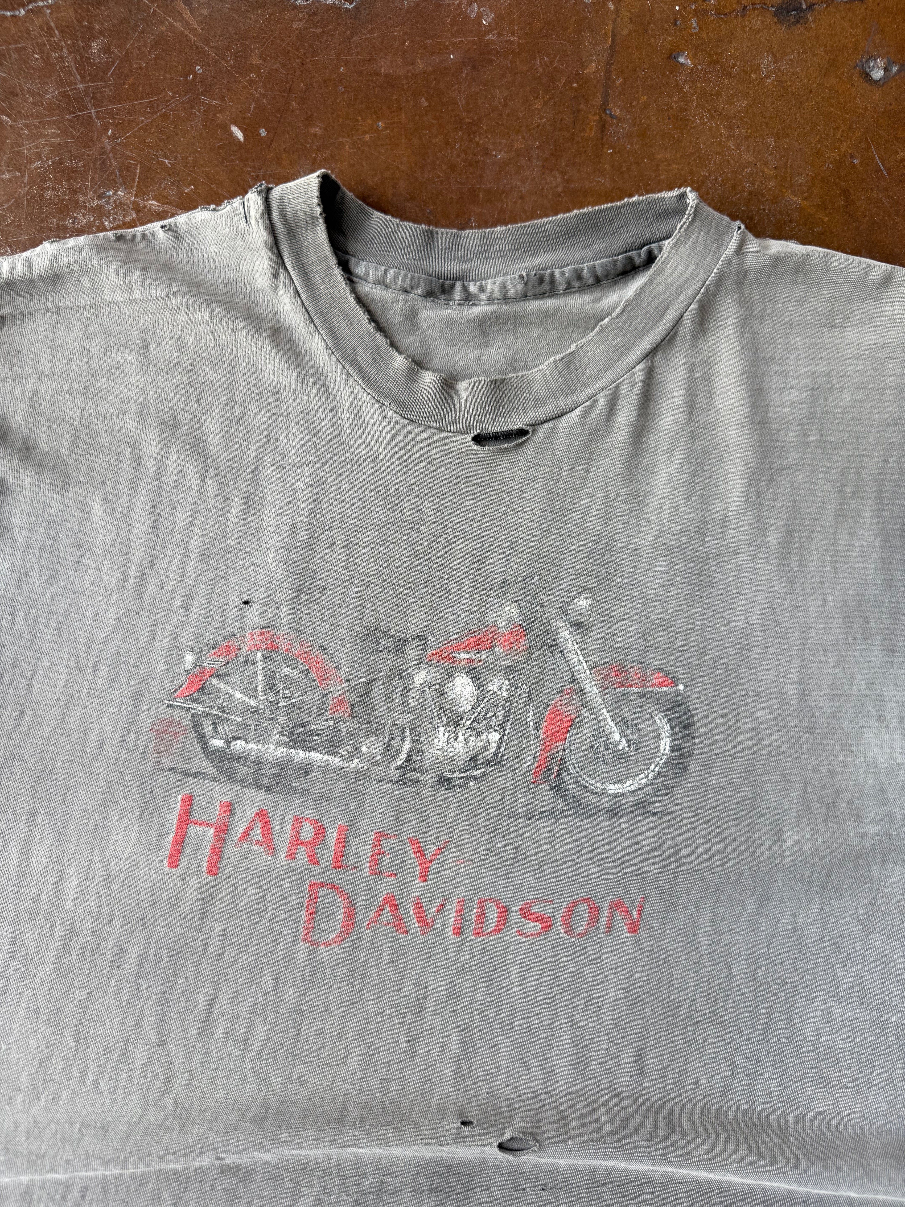 90s faded & lightly distressed Harley Davidson "red bike" cut-off shirt (XL)