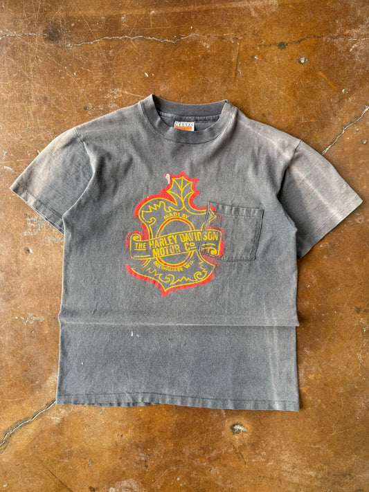 80s faded Harley Davidson "red/gold emblem" biker shirt (MEDIUM)