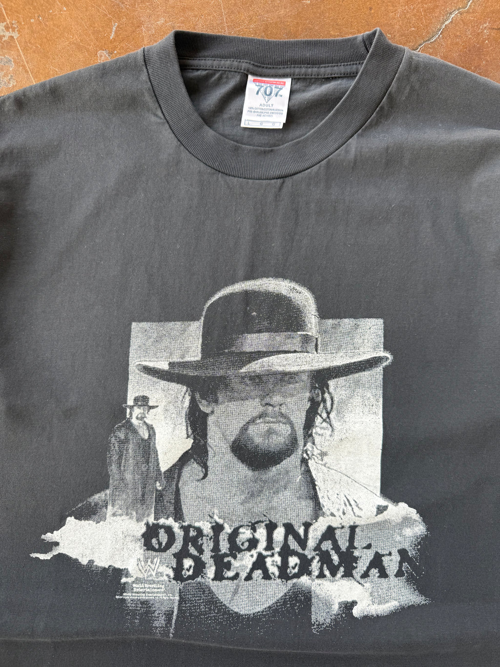 2000s WWE Undertaker "original deadman" shirt (LARGE)
