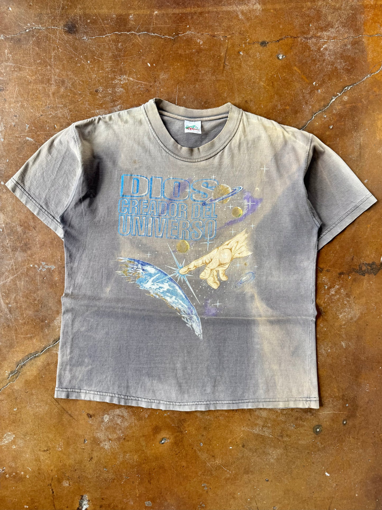 90s faded Jesus "dios creador del universo" shirt (XL)
