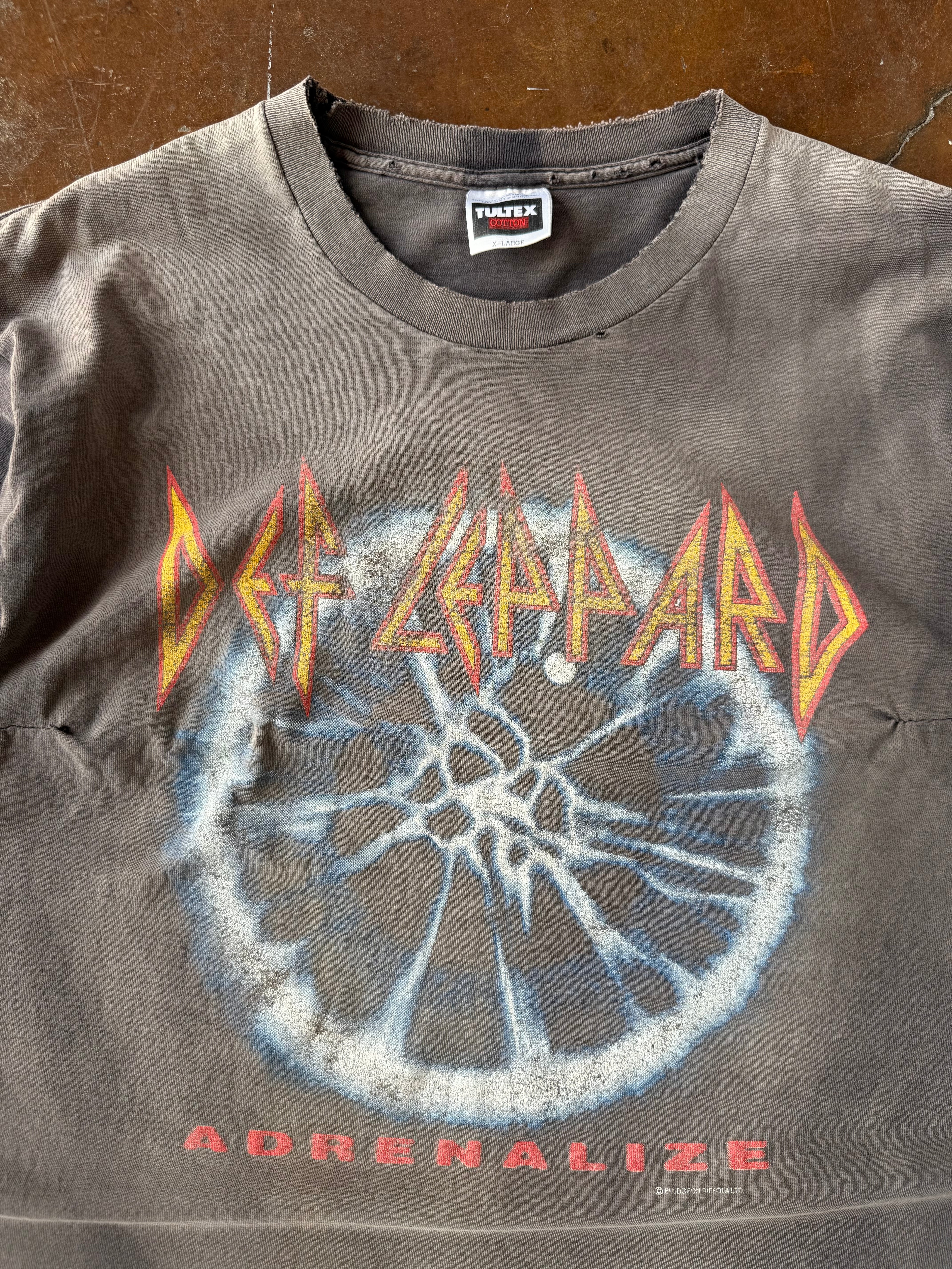 1993 faded Def Leppard "adrenalize" band shirt (XL)
