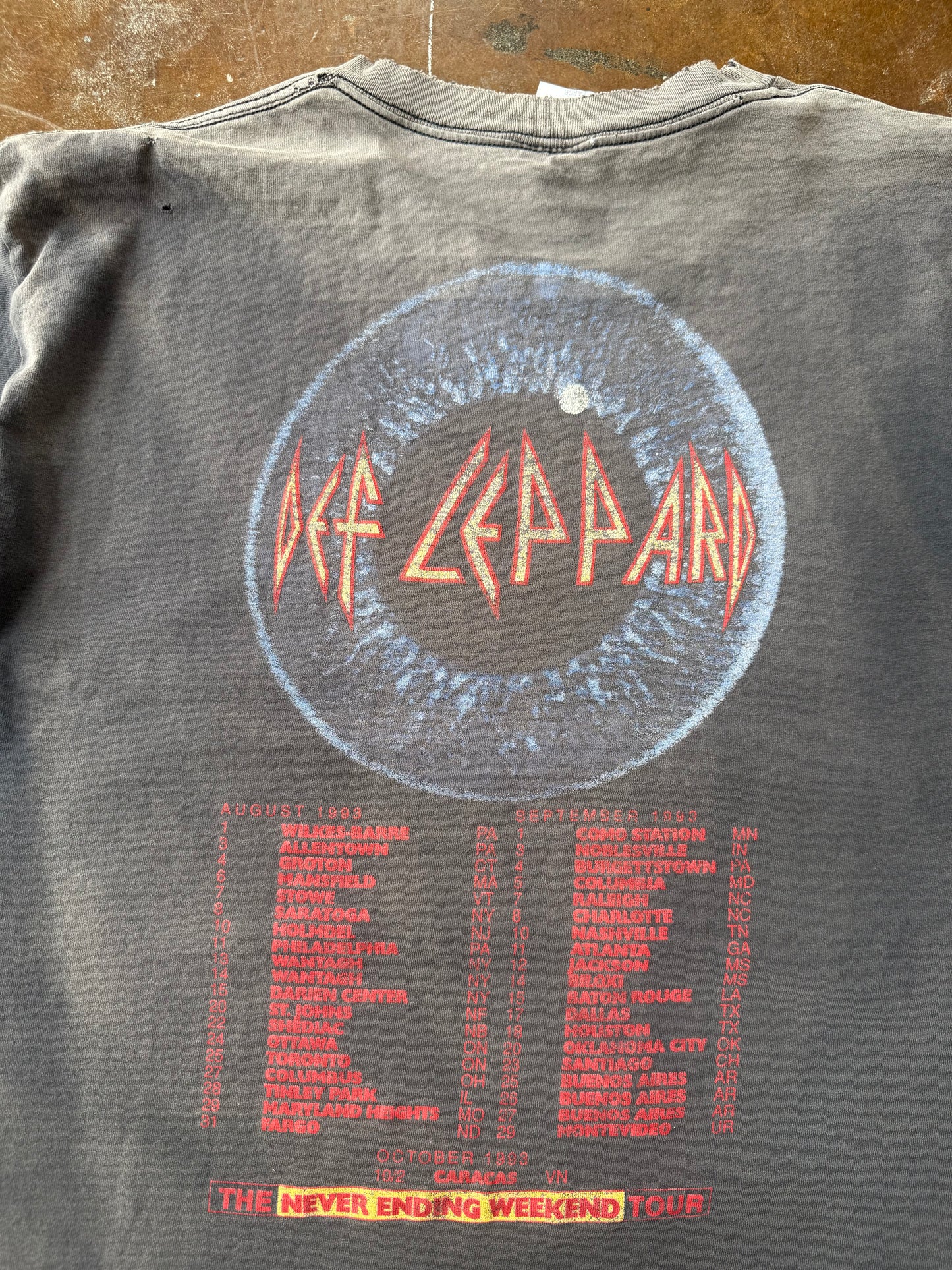 1993 faded Def Leppard "adrenalize" band shirt (XL)