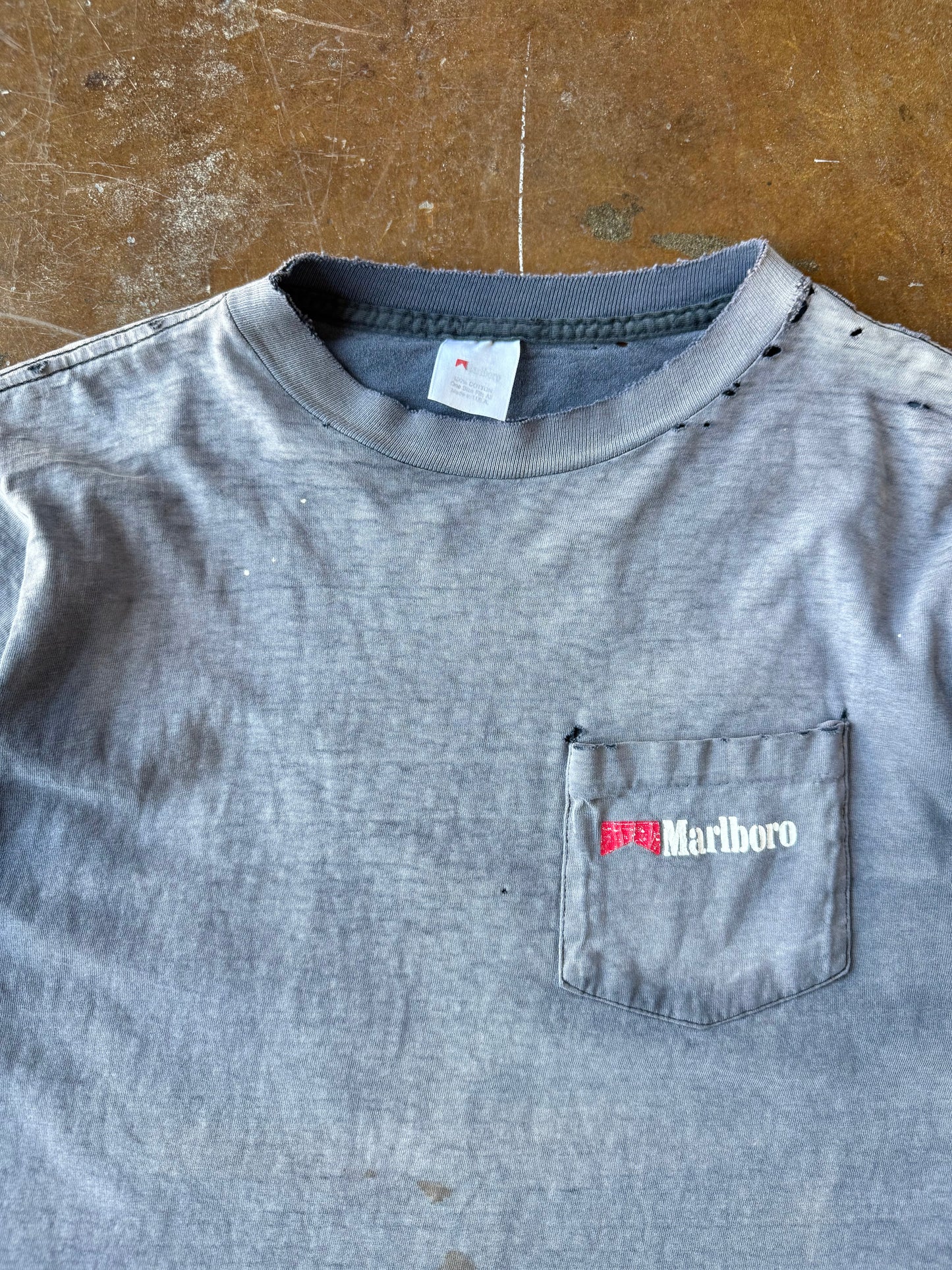 90s faded & distressed Marlboro "cowboy portrait" pocket shirt (LARGE)