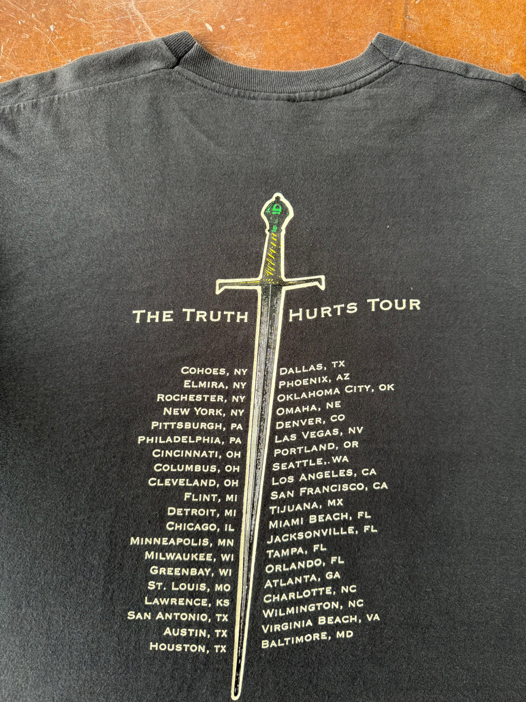 90s Pro Pain "truth hurts" tour band shirt (XL)