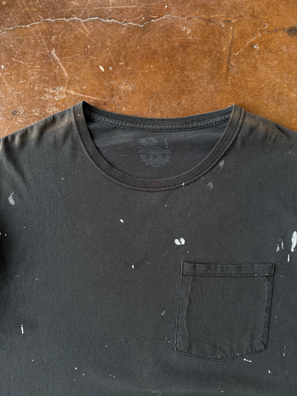 2000s Black Blank "paint splatter" pocket shirt (LARGE)