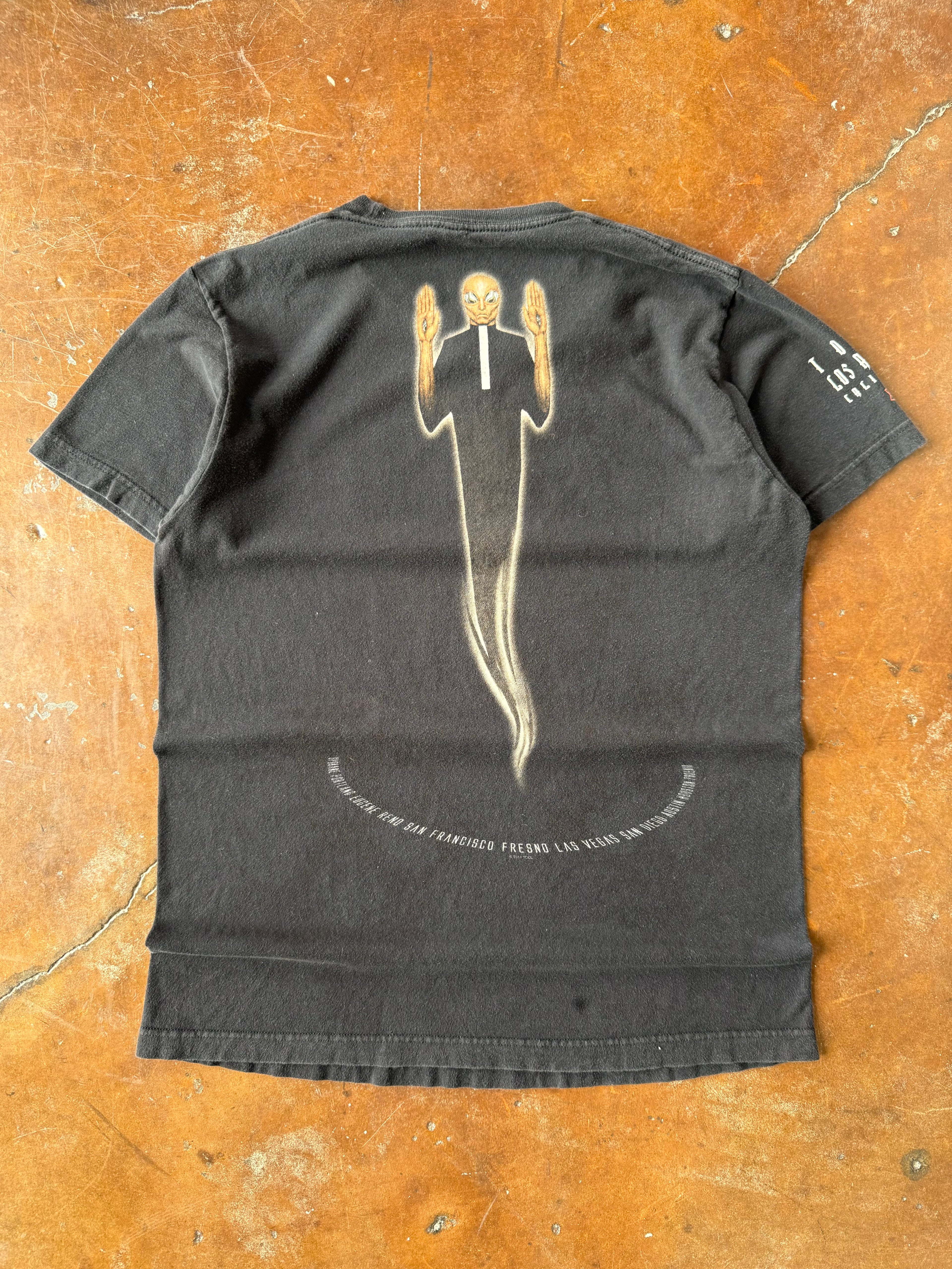 2014 Tool tour band shirt (LARGE)