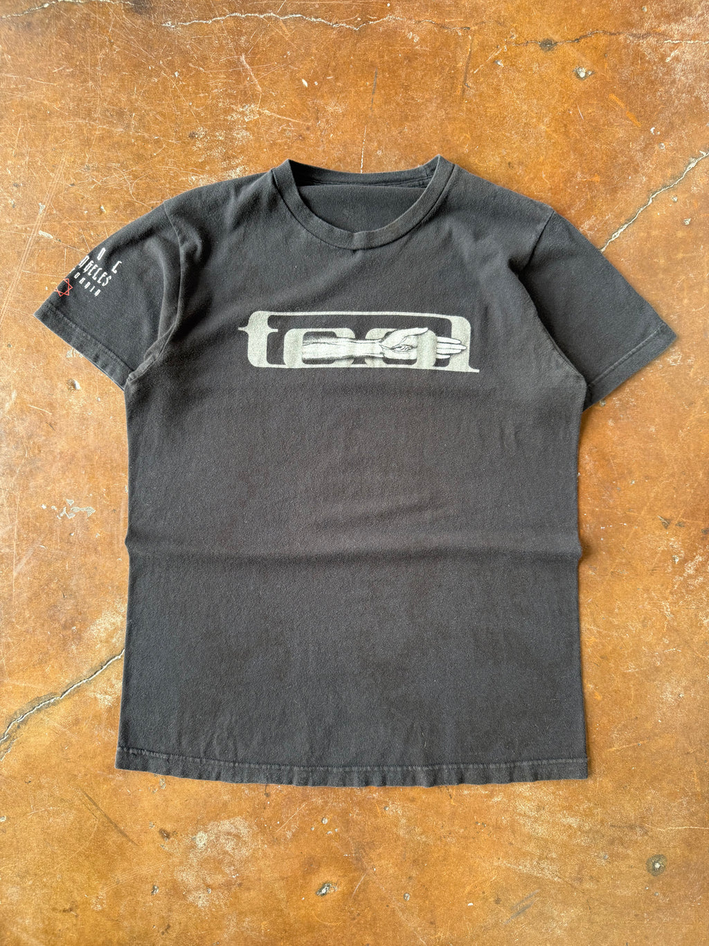 2014 Tool tour band shirt (LARGE)
