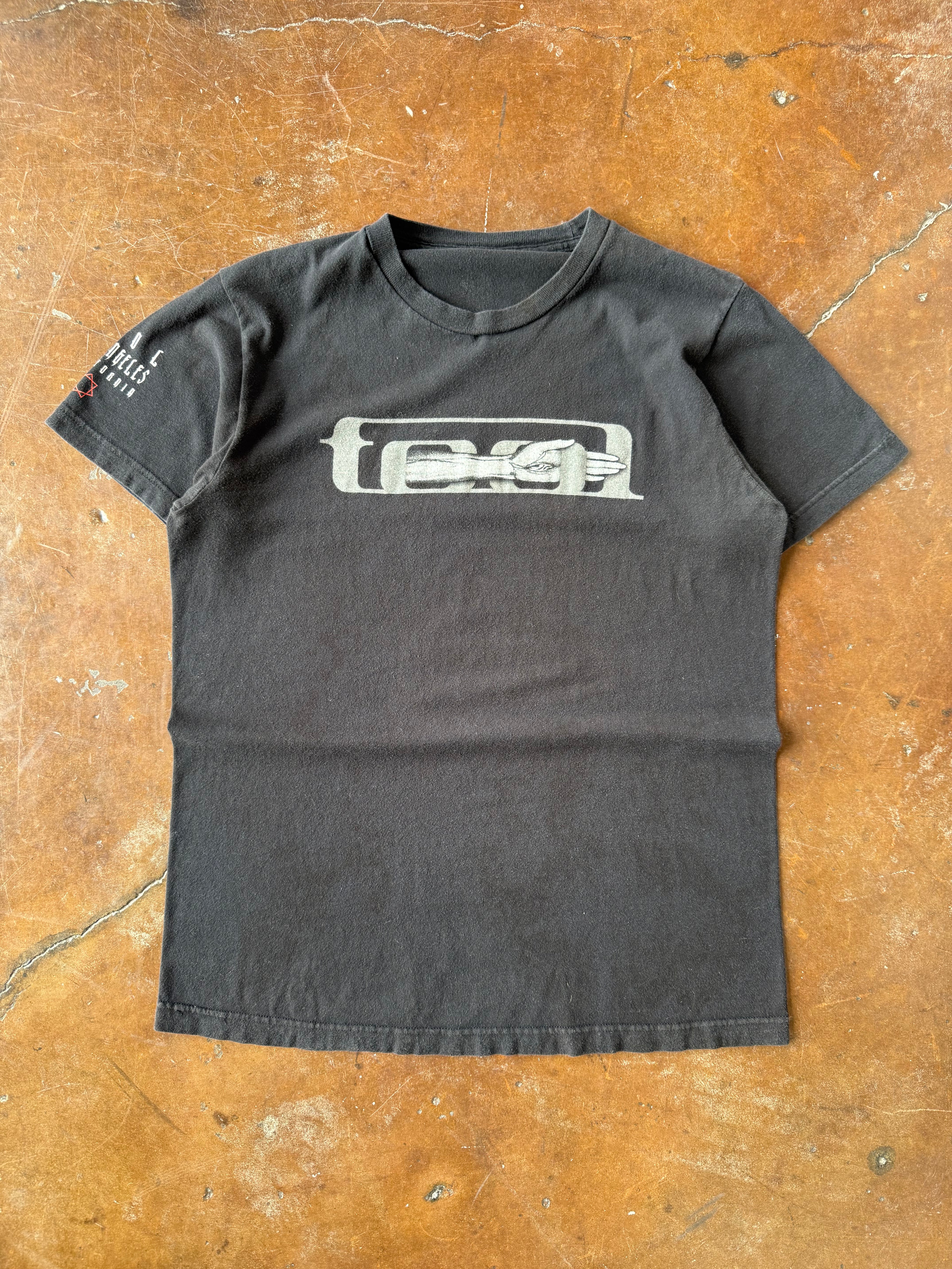 2014 Tool tour band shirt (LARGE)