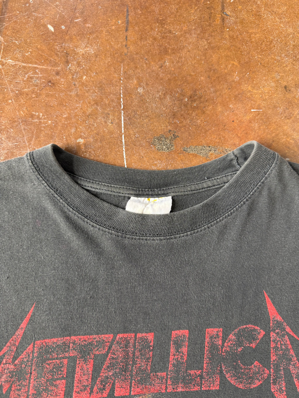 90s Metallica "creature" band shirt (XL)