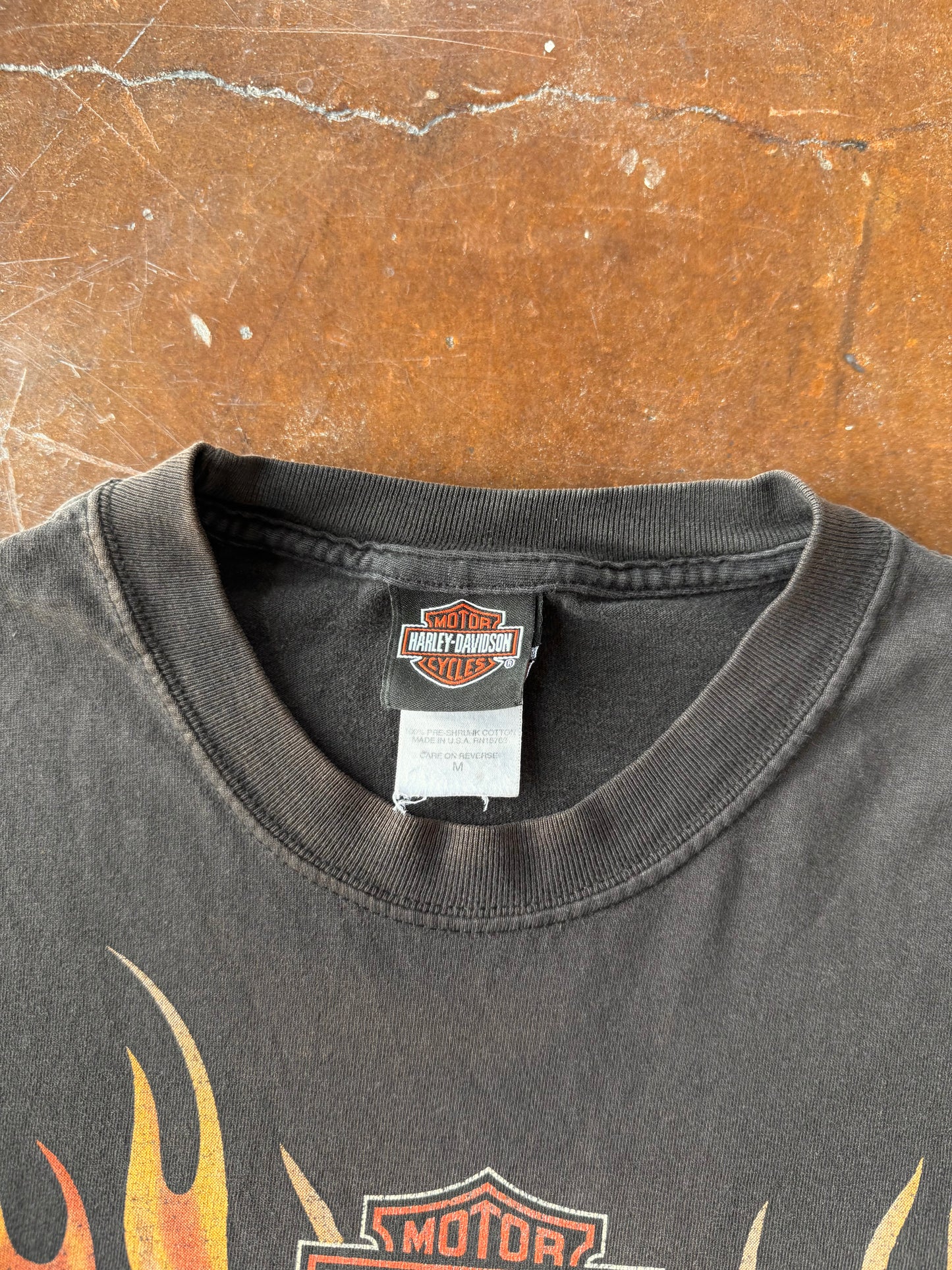 2000s Harley Davidson "flame skull" longsleeve shirt (MEDIUM)