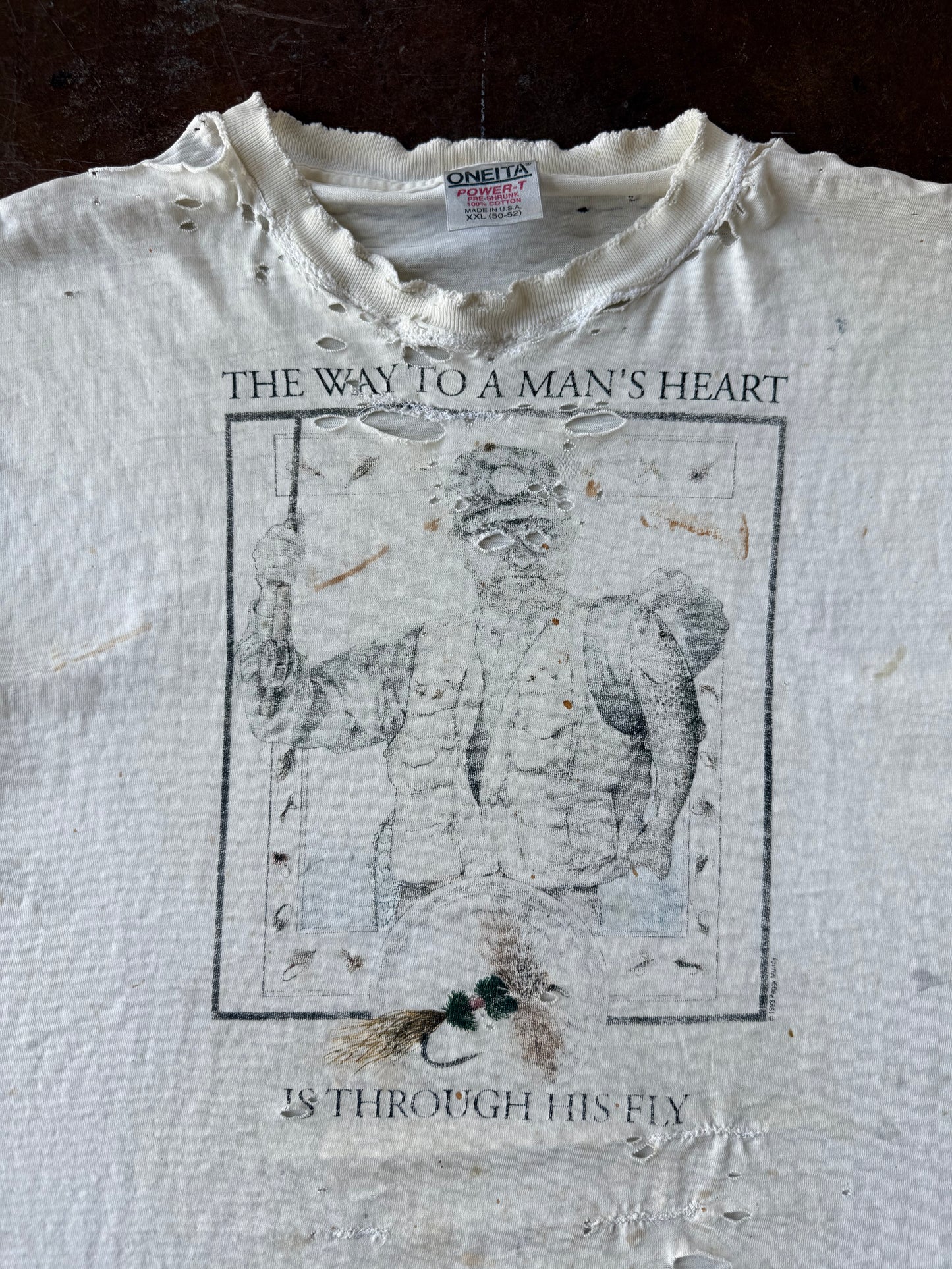 90s distressed Fisherman parody shirt (XXL)