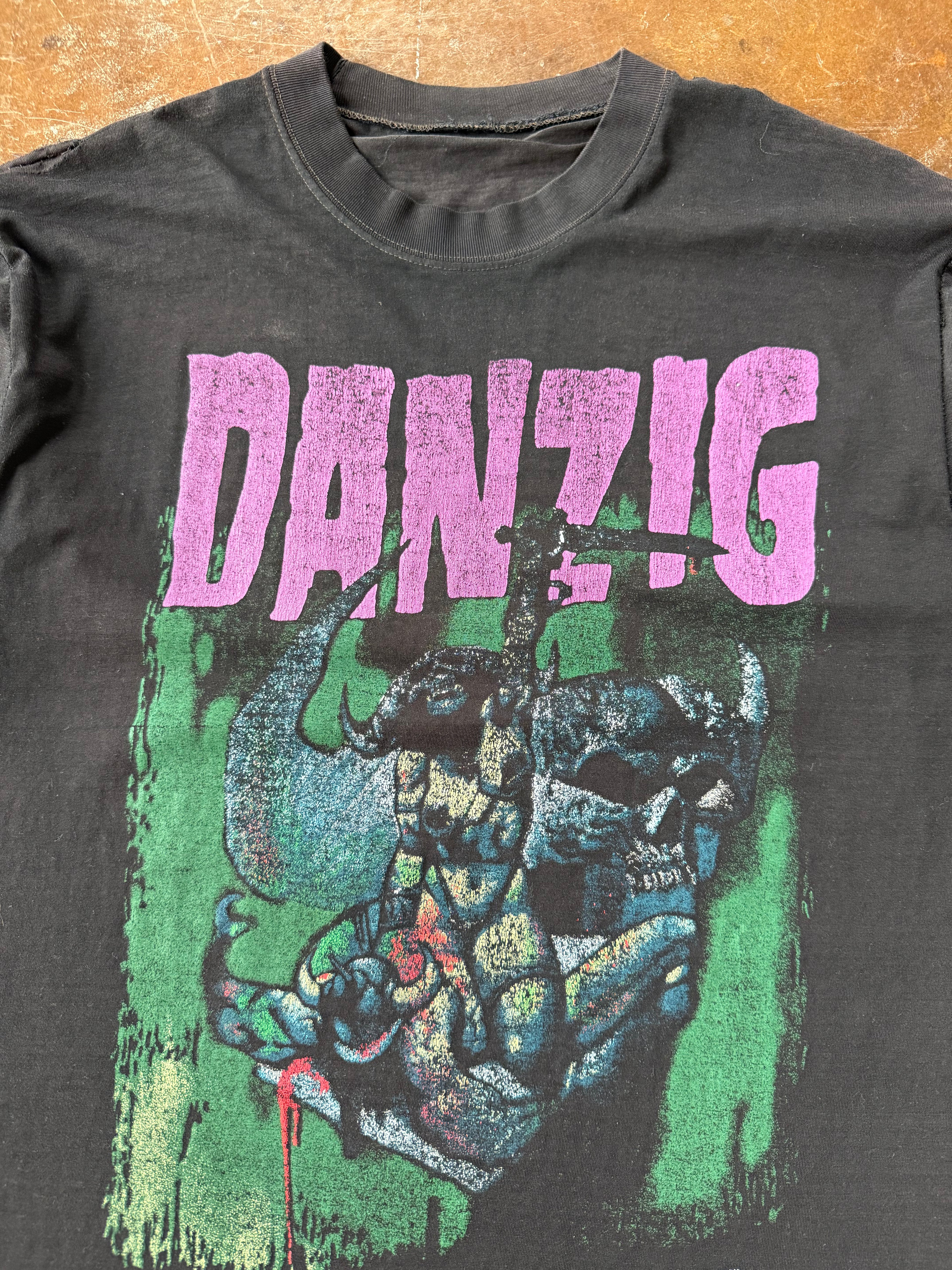 90s Danzig "how the gods kill" band shirt (LARGE)