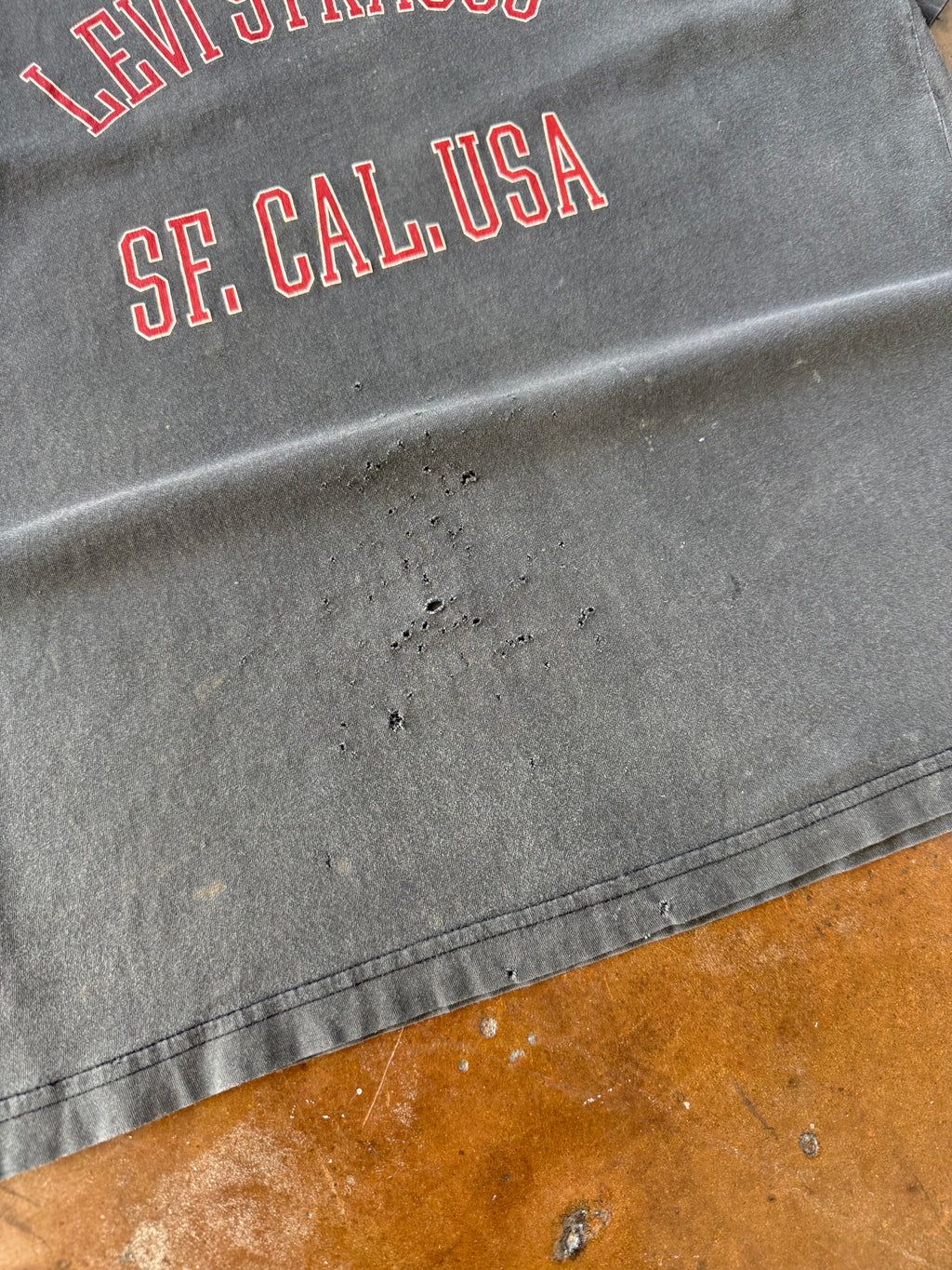 90s lightly distressed Levi's Strauss logo shirt (LARGE)