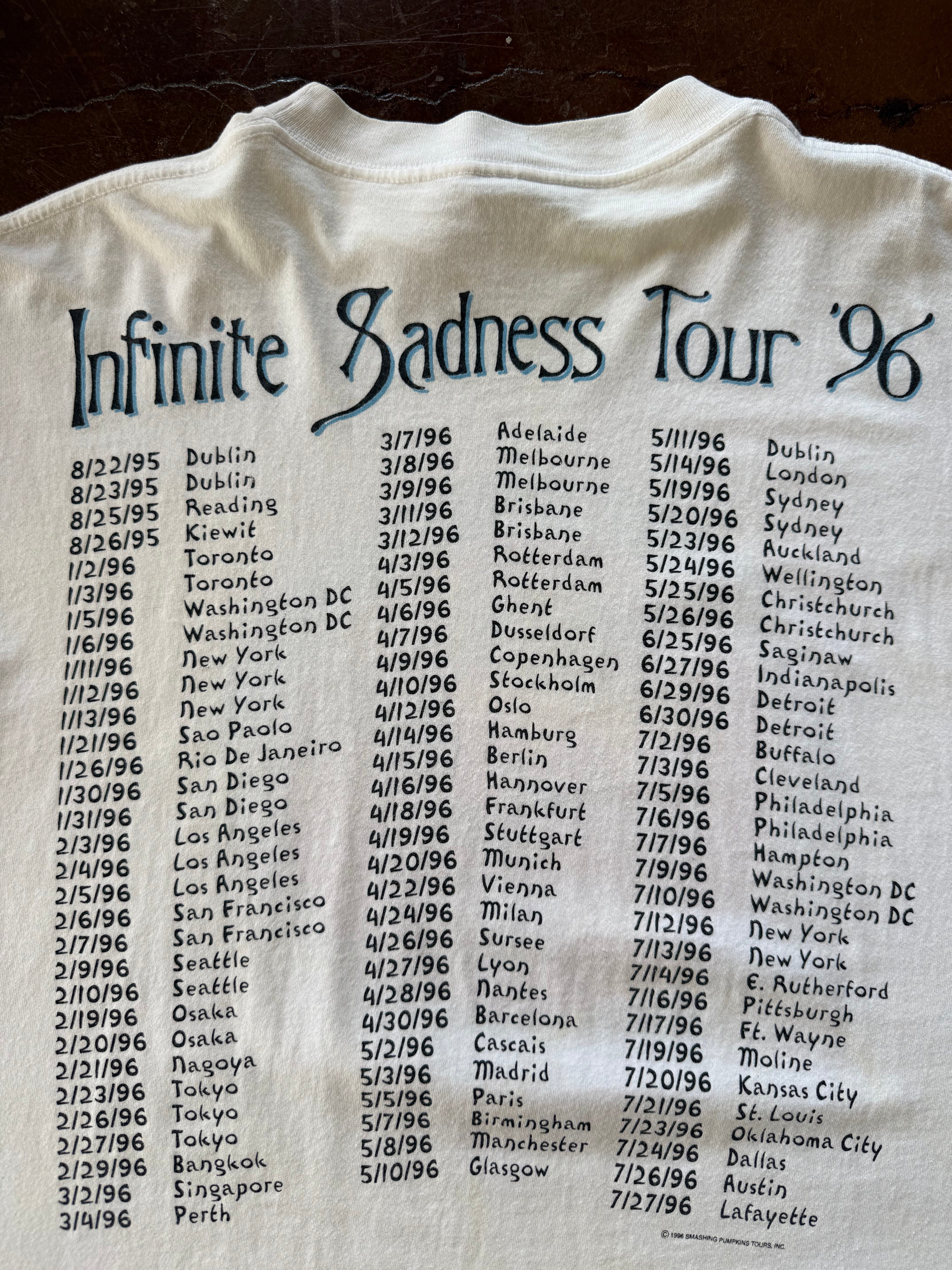 1996 Smashing Pumpkins "infinite sadness tour" band shirt (XL)