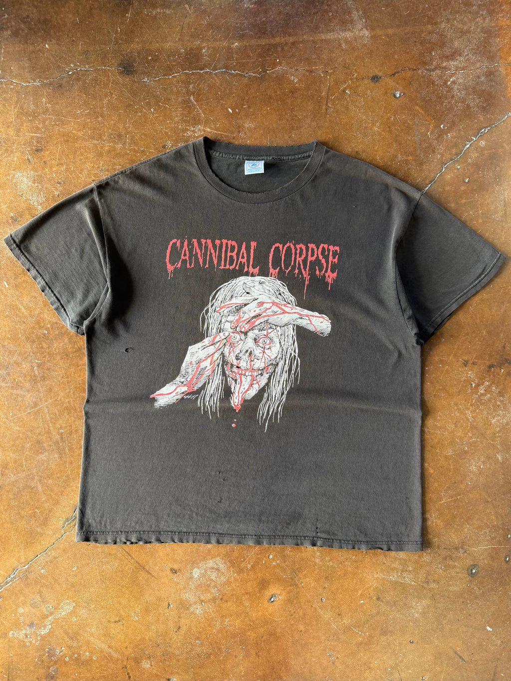 90s Cannibal Corpse "disfigured" band shirt (XL)
