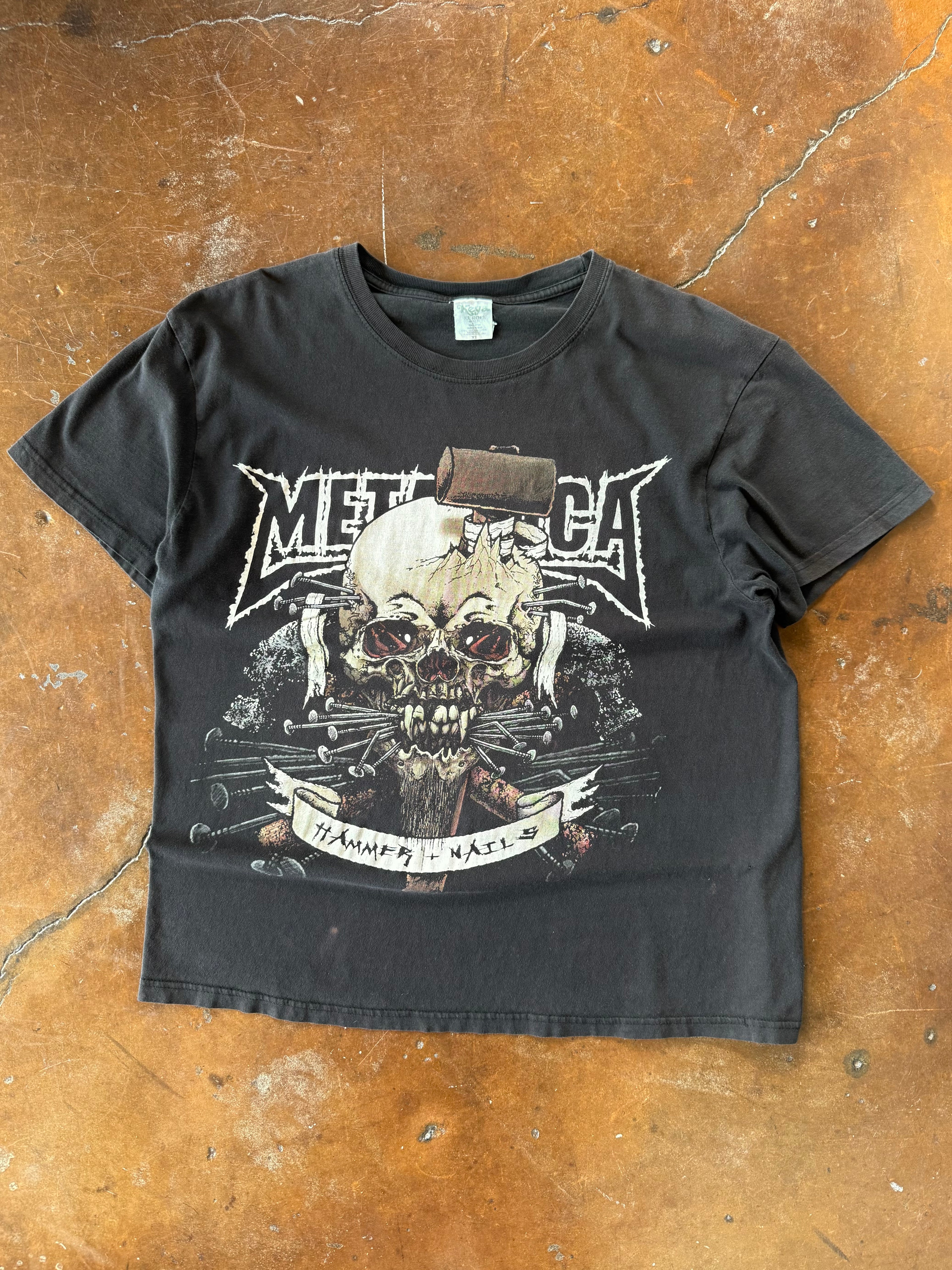 90s Metallica "hammer + nails" band shirt (XL)