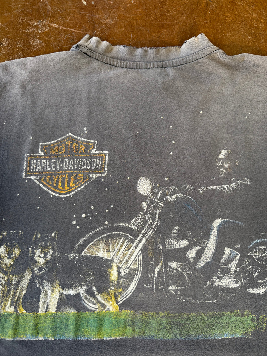 2000s faded & distressed Harley Davidson "nightride" biker shirt (MEDIUM)