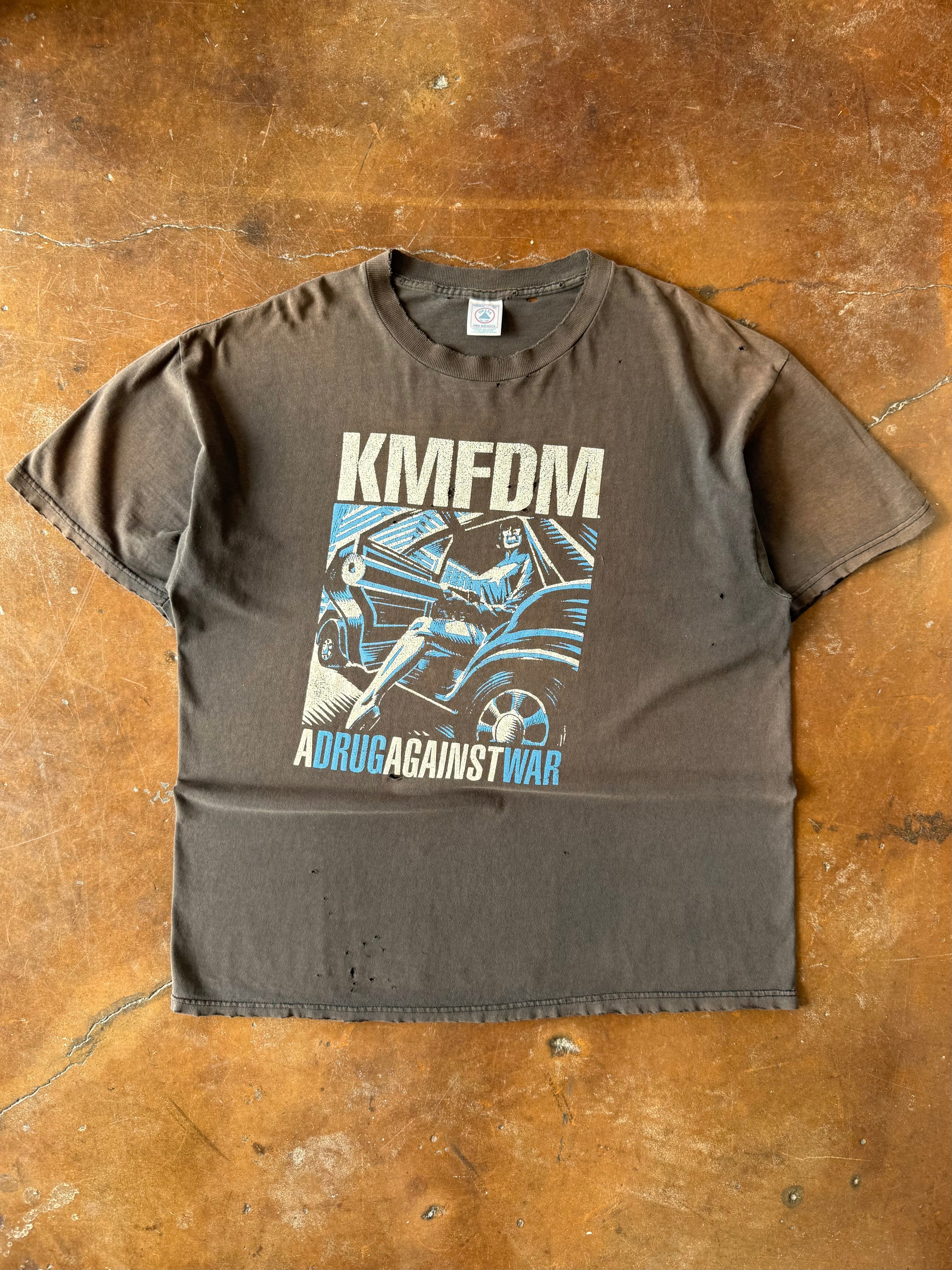 90s lightly faded & distressed KMFDM "drug against war" band shirt (XL)