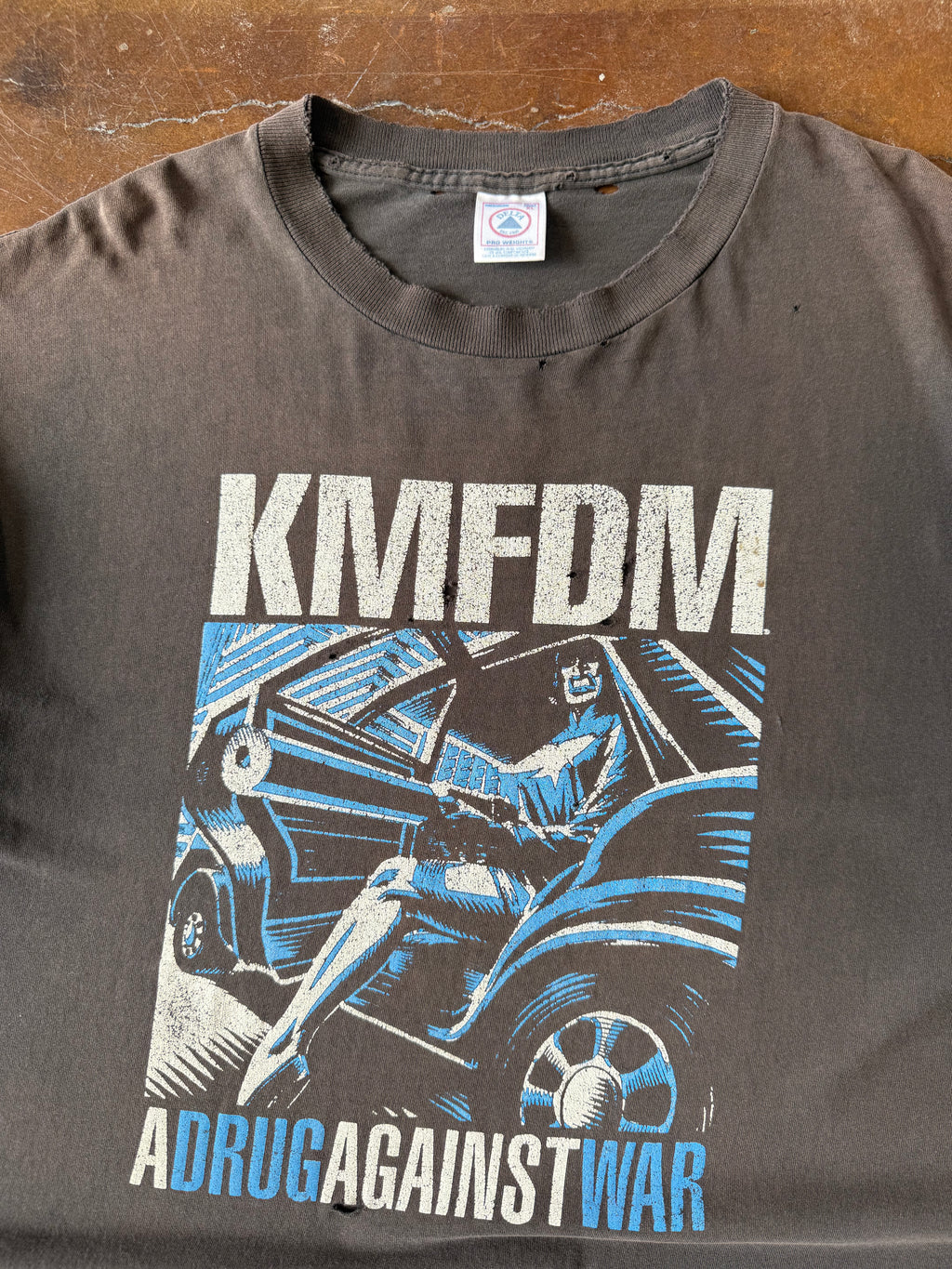 90s lightly faded & distressed KMFDM "drug against war" band shirt (XL)