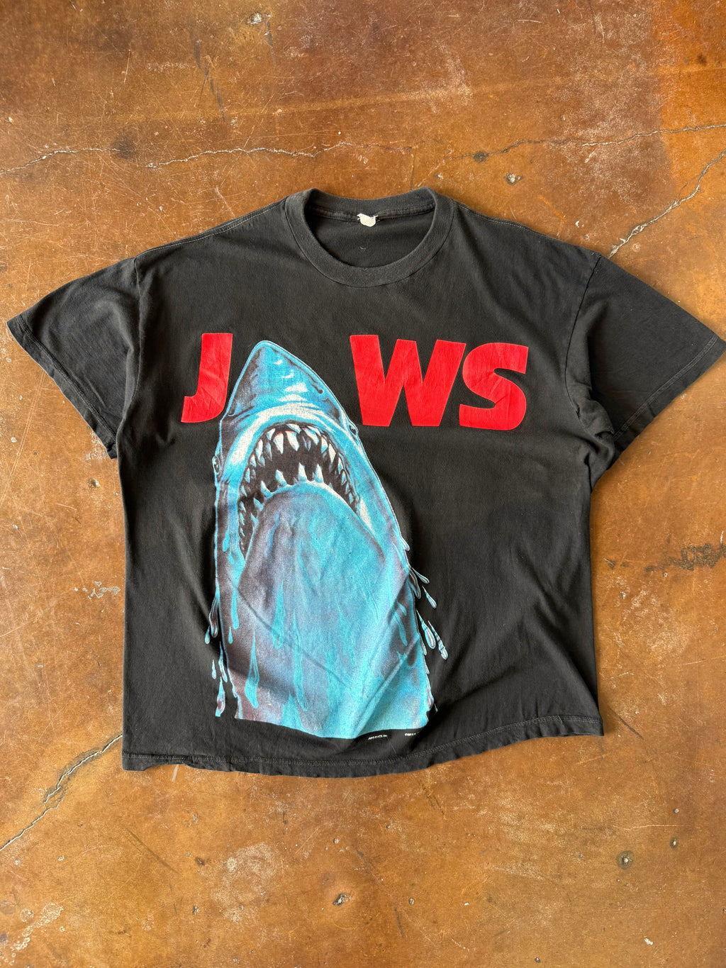 1993 Jaws Universal Studios shirt (XL)