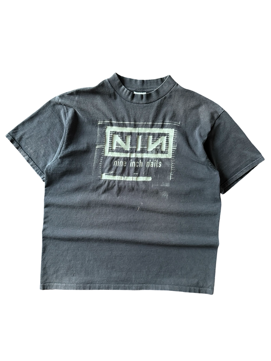1998 Nine Inch Nails logo band shirt