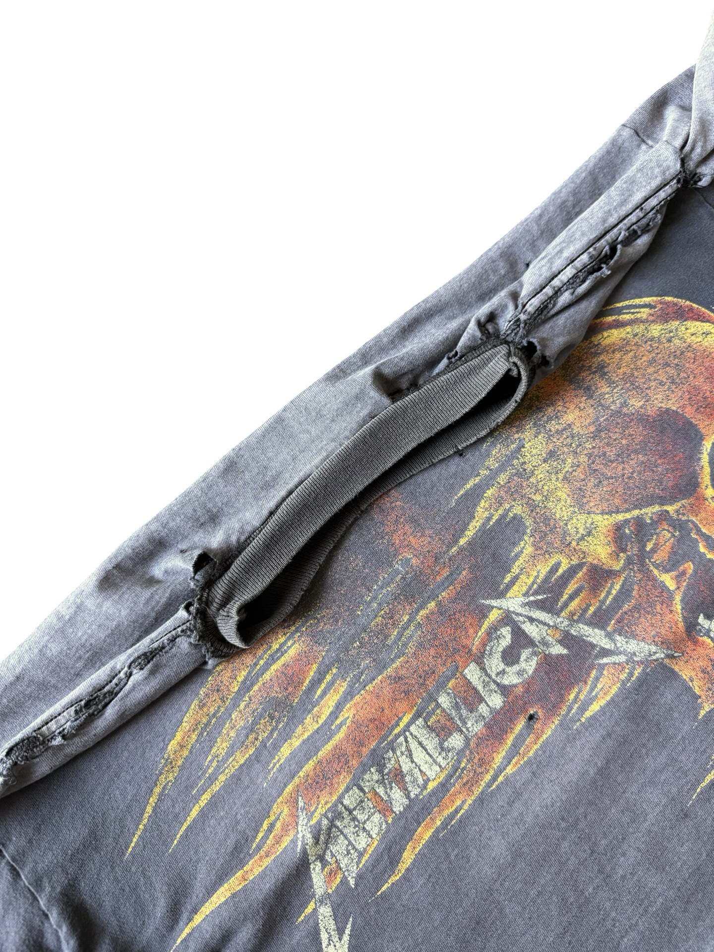 1994 faded & distressed Metallica pushead "flaming skull" band shirt