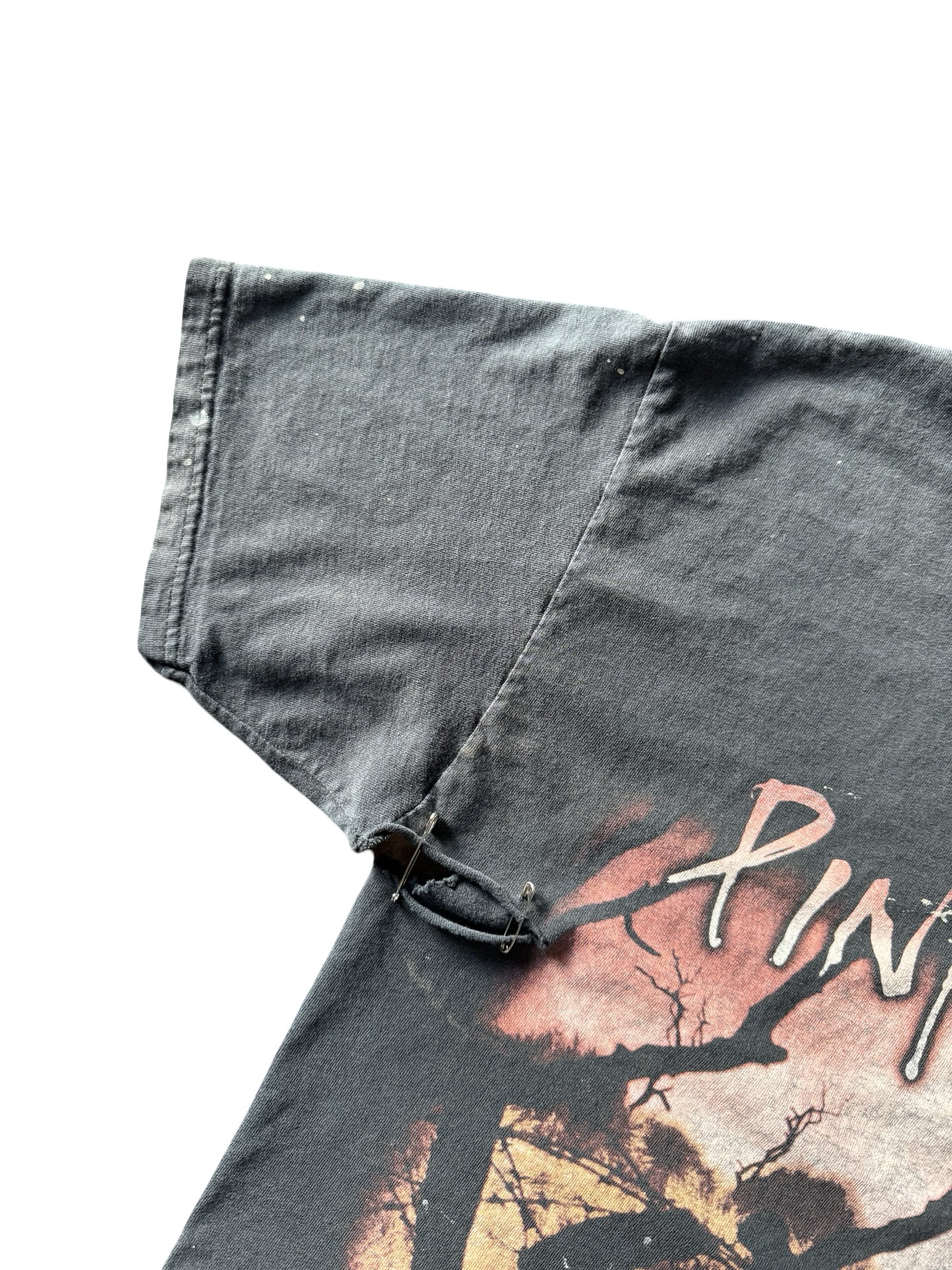 Y2K vintage faded & distressed Pink Floyd "the wall" band shirt